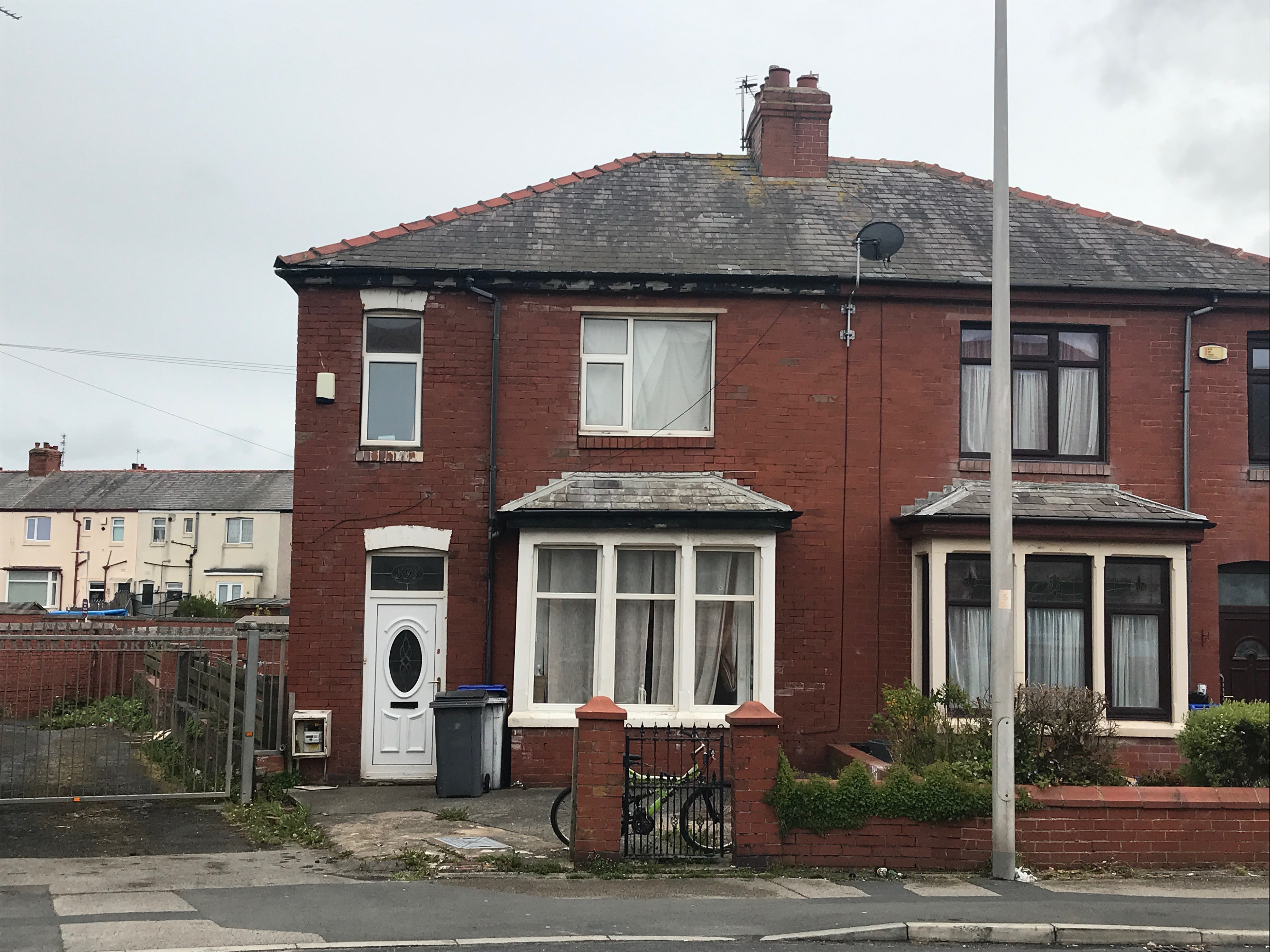 INVESTMENT - Freehold Semi-Detached House