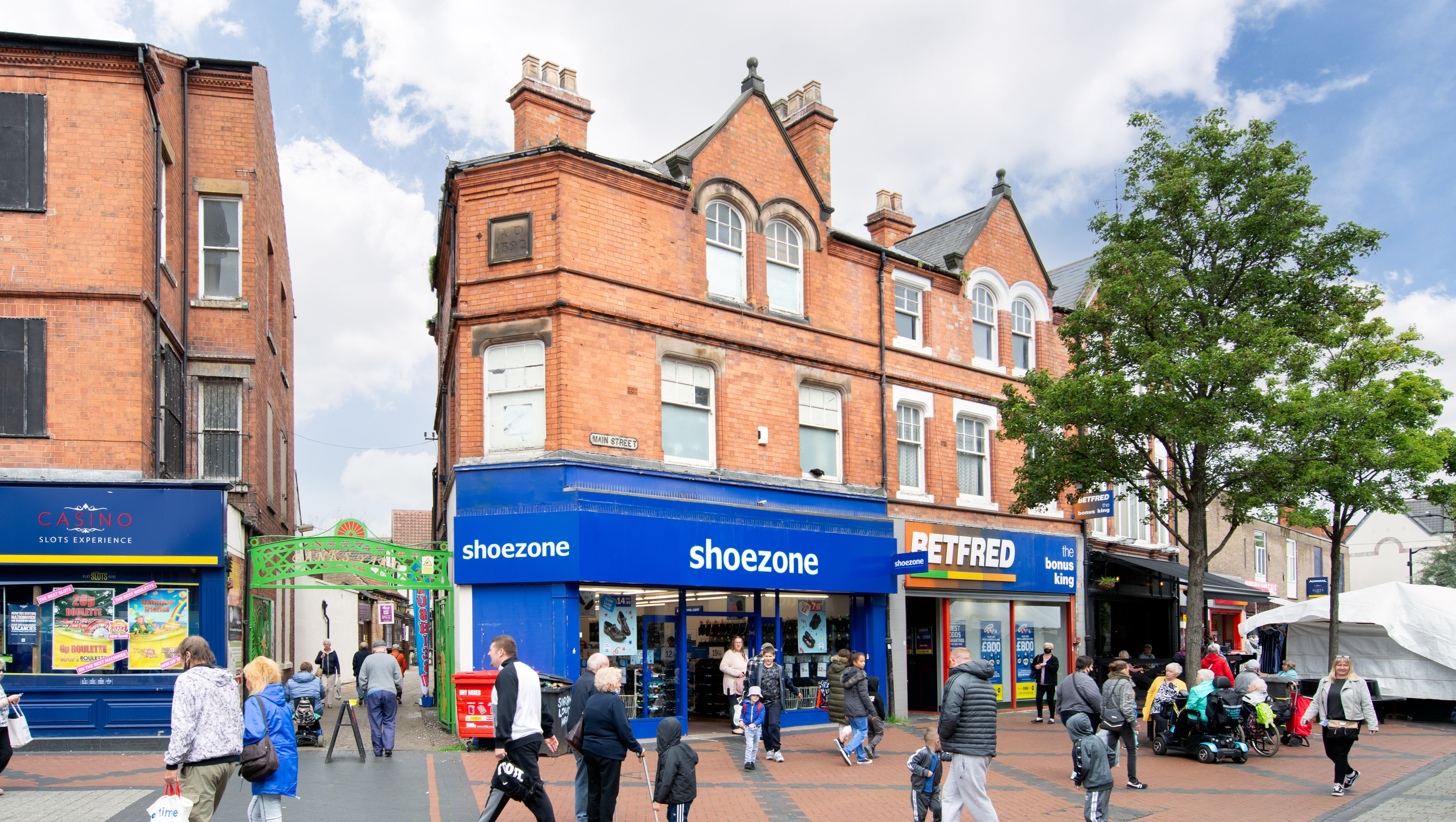 Well Located Freehold Shop Investment