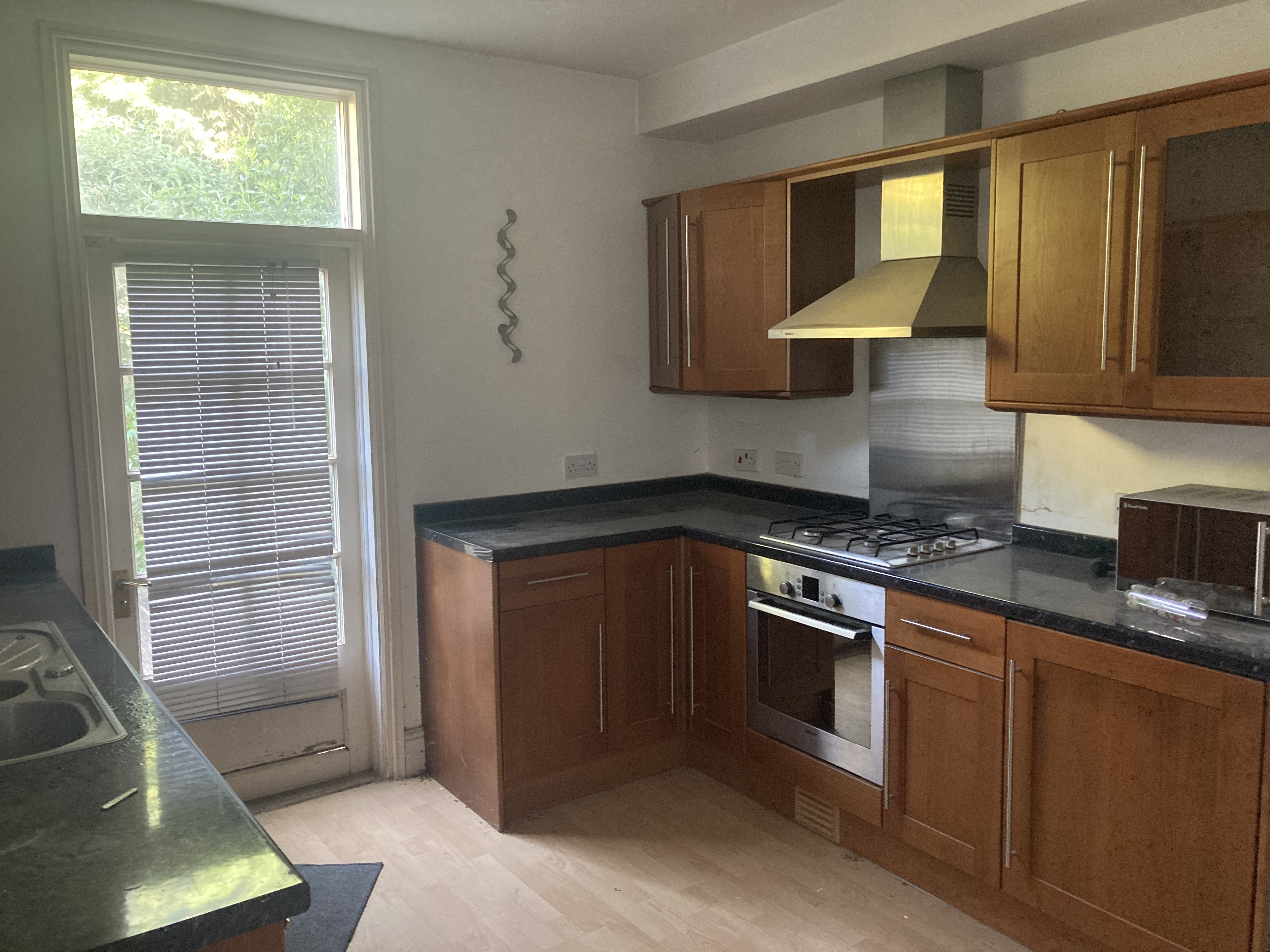 VACANT - Long Leasehold Self Contained Garden Maisonette with Planning