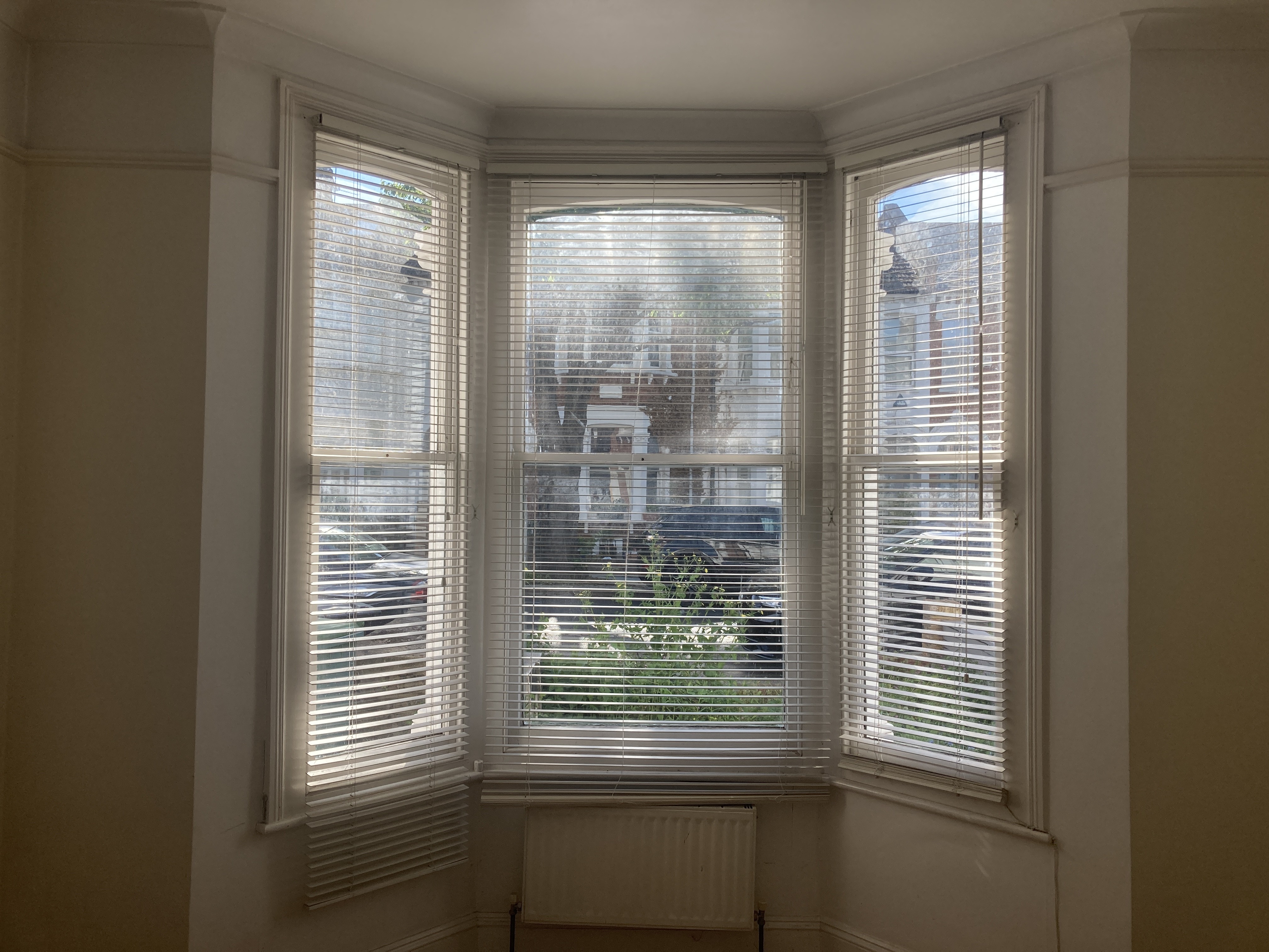 VACANT - Long Leasehold Self Contained Garden Maisonette with Planning