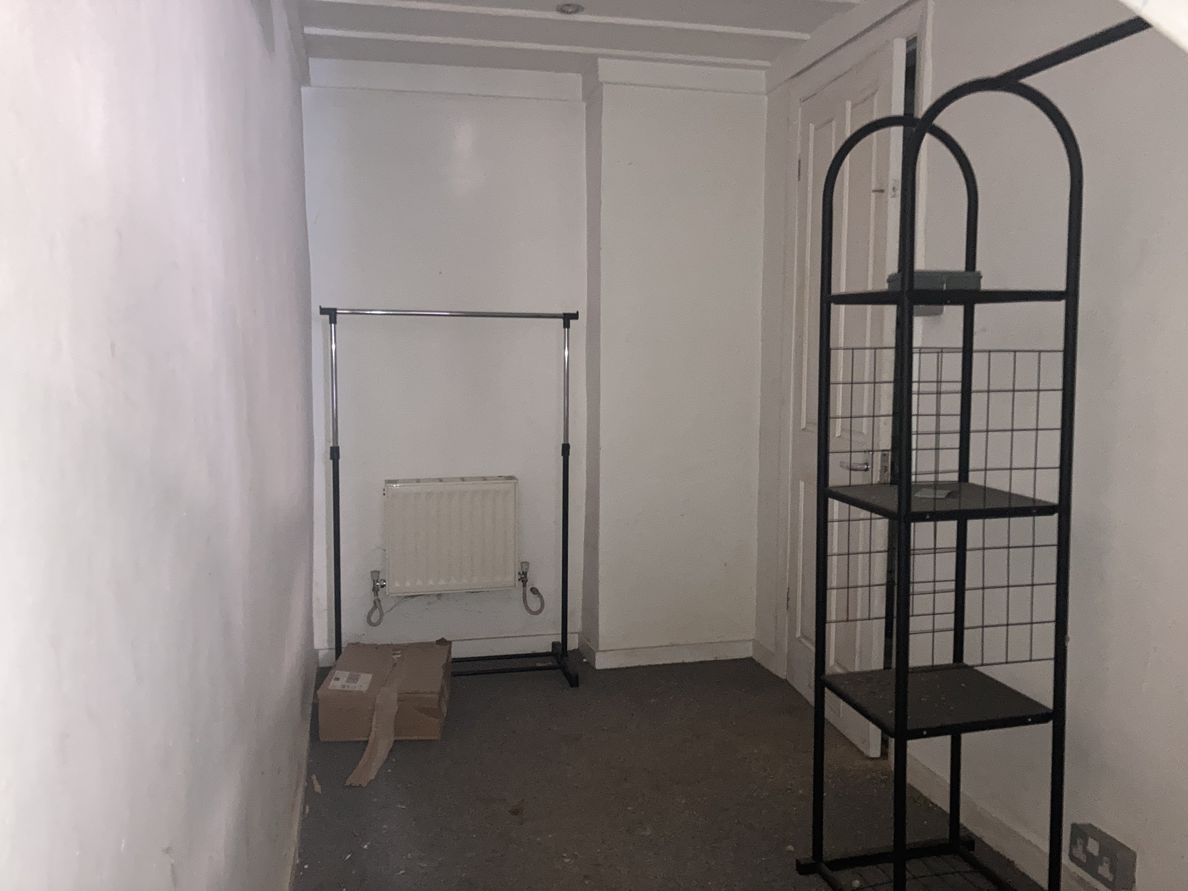 VACANT - Long Leasehold Self Contained Garden Maisonette with Planning