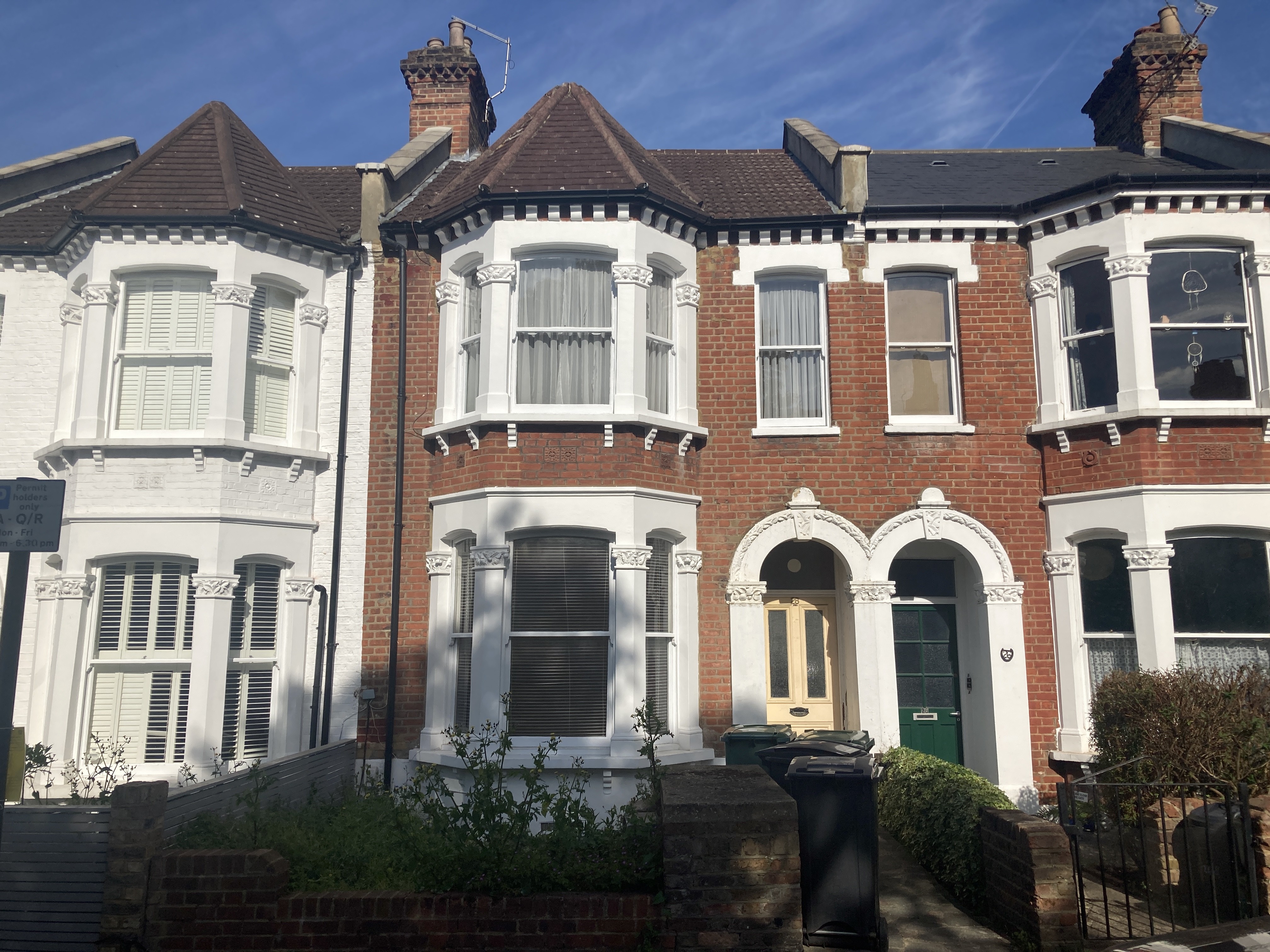 VACANT - Long Leasehold Self Contained Garden Maisonette with Planning