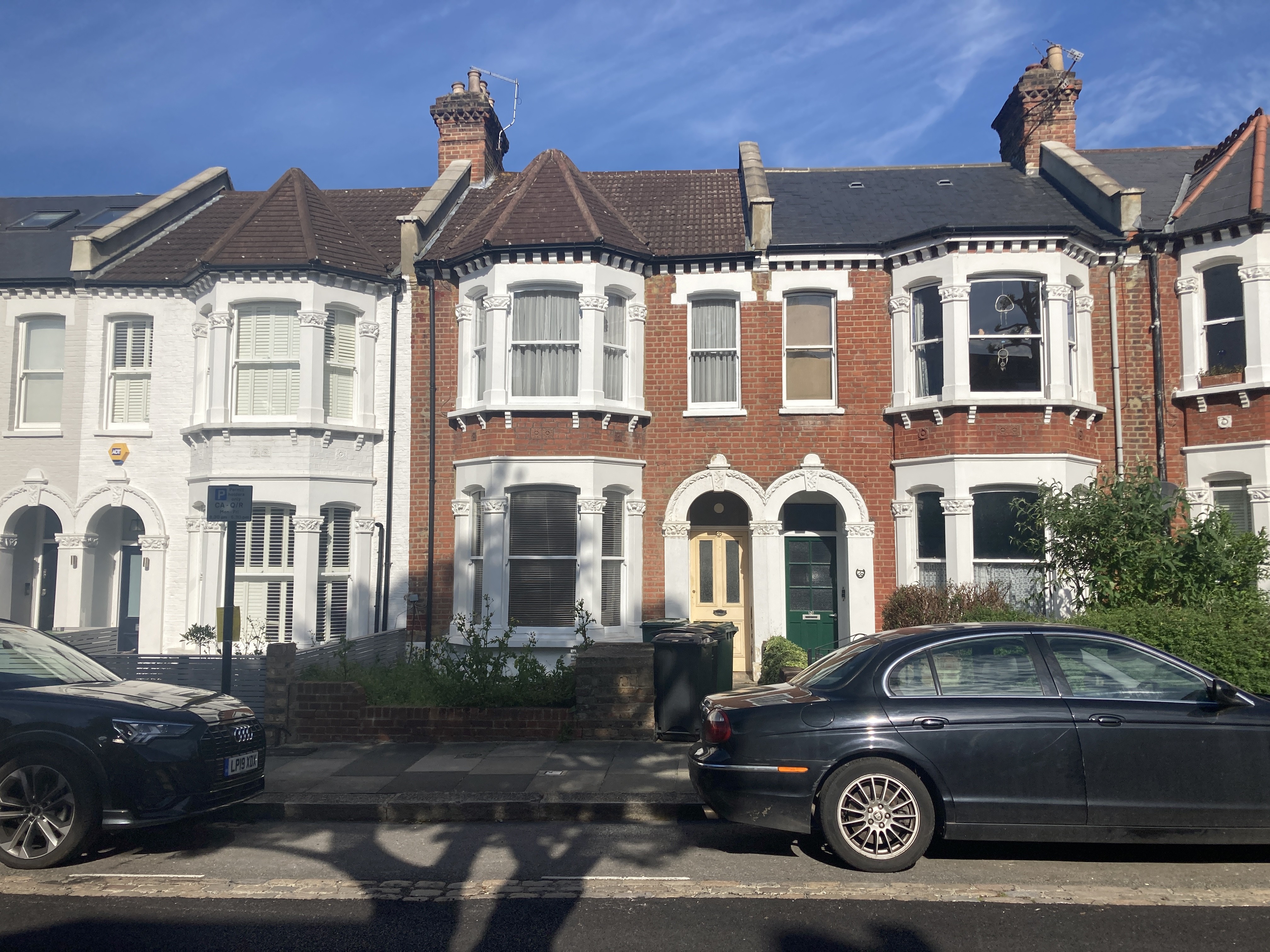 VACANT - Long Leasehold Self Contained Garden Maisonette with Planning
