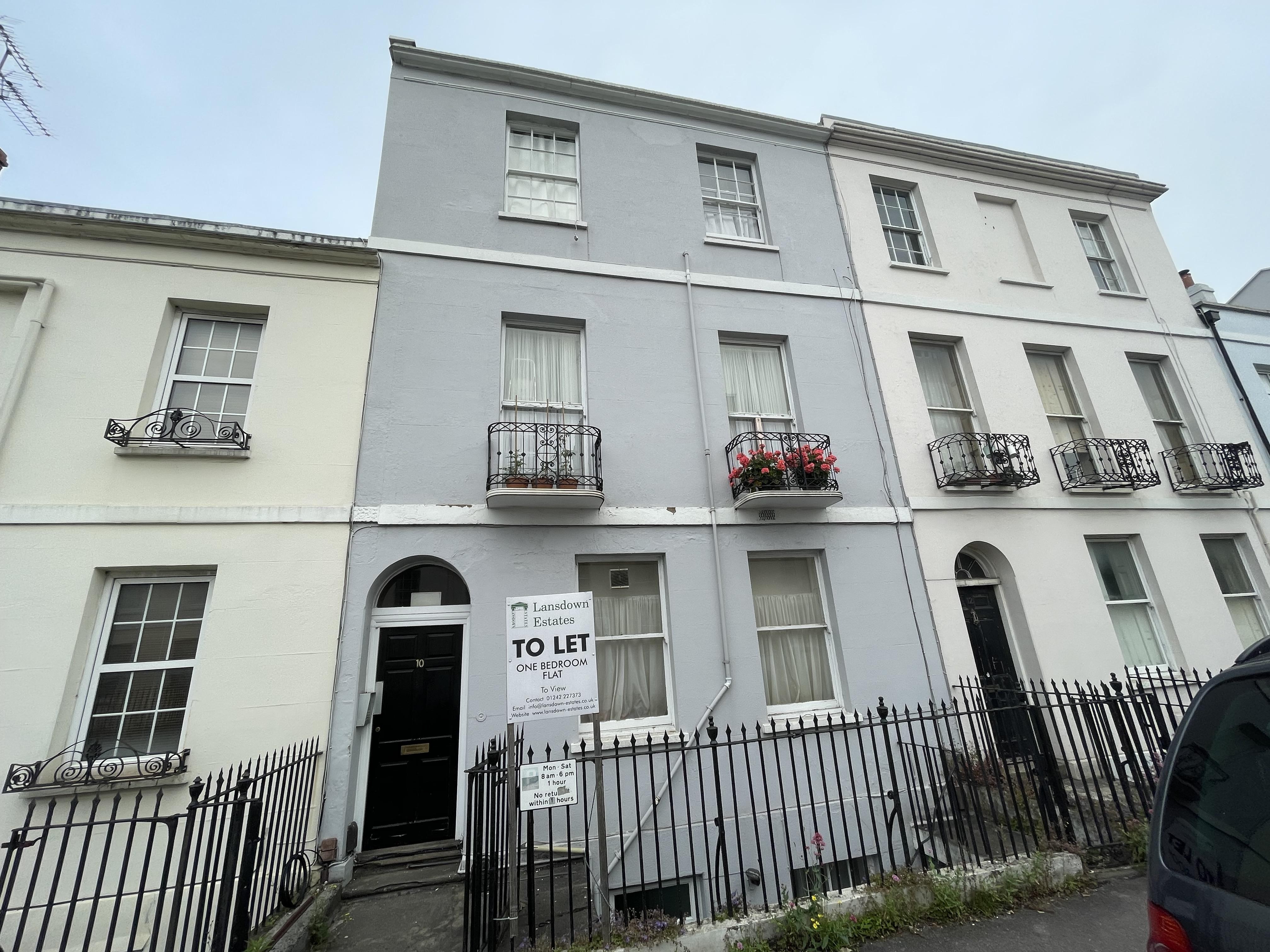 INVESTMENT - Freehold Grade 2 Listed Mid Terrace Building providing Seven self-contained Flats