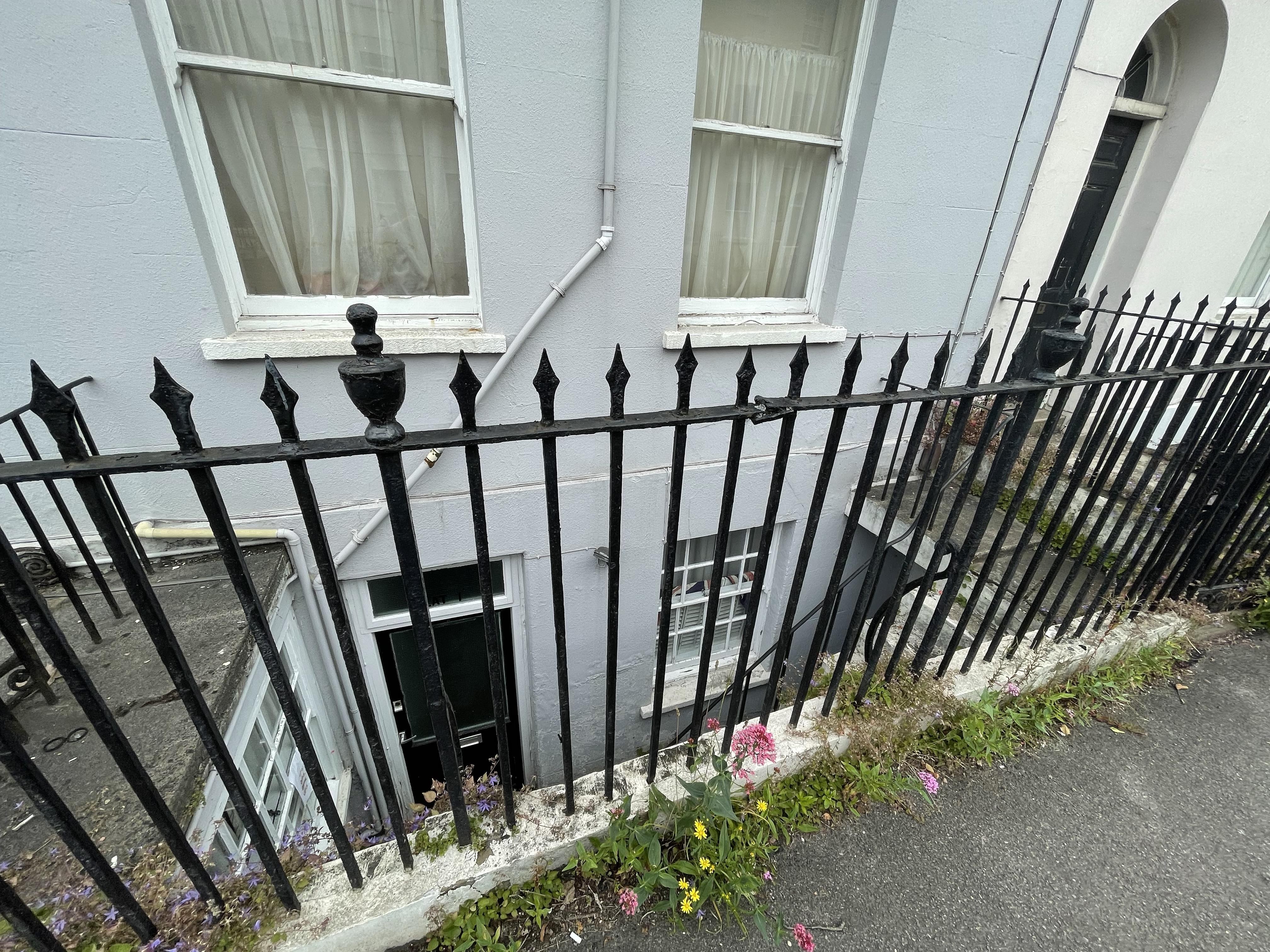 INVESTMENT - Freehold Grade 2 Listed Mid Terrace Building providing Seven self-contained Flats