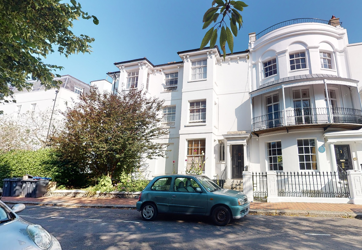 INVESTMENT - Freehold End of Terrace Grade II Listed Building Arranged Over Three Floors