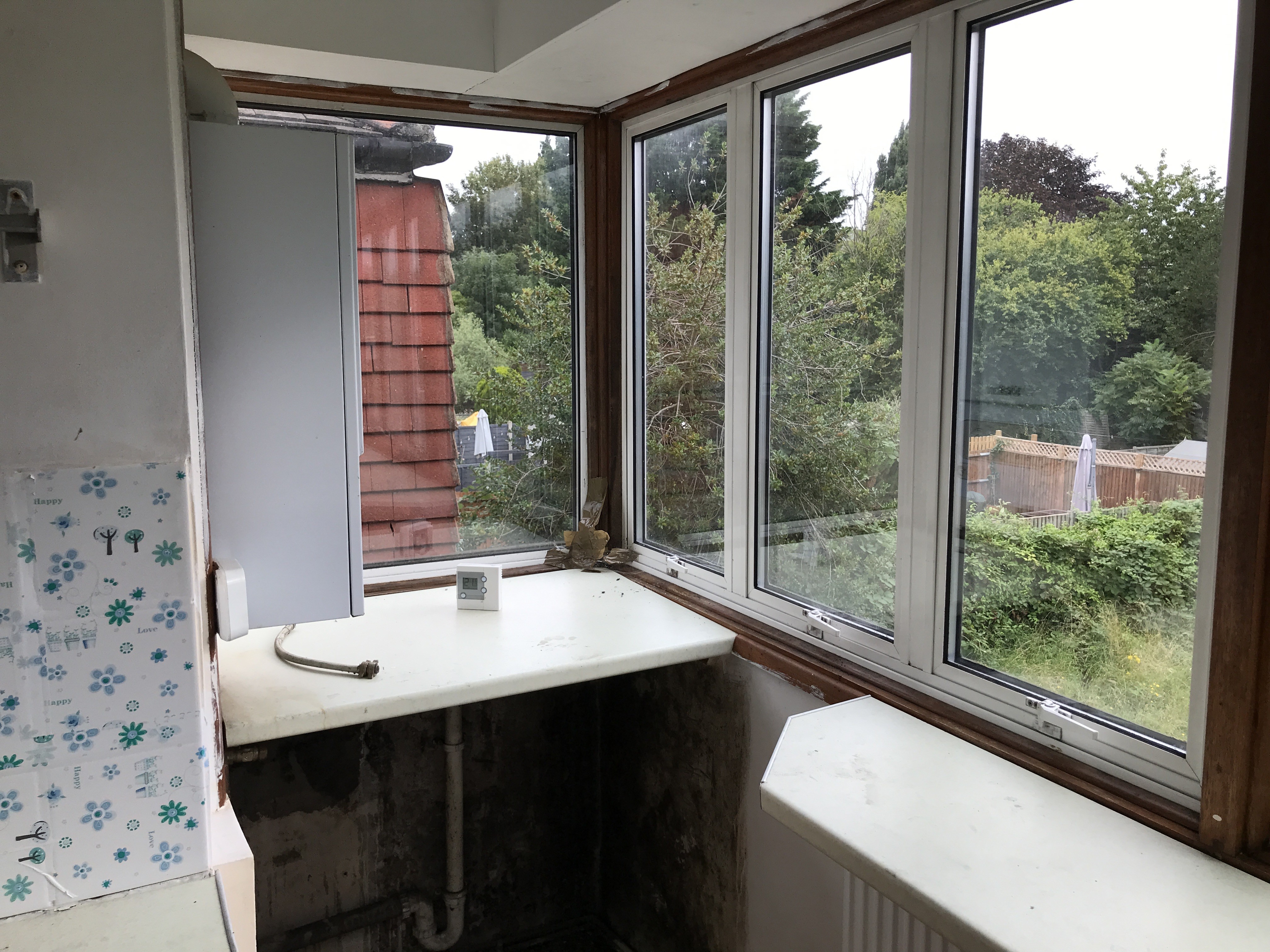VACANT - Leasehold Self Contained First Floor Maisonette