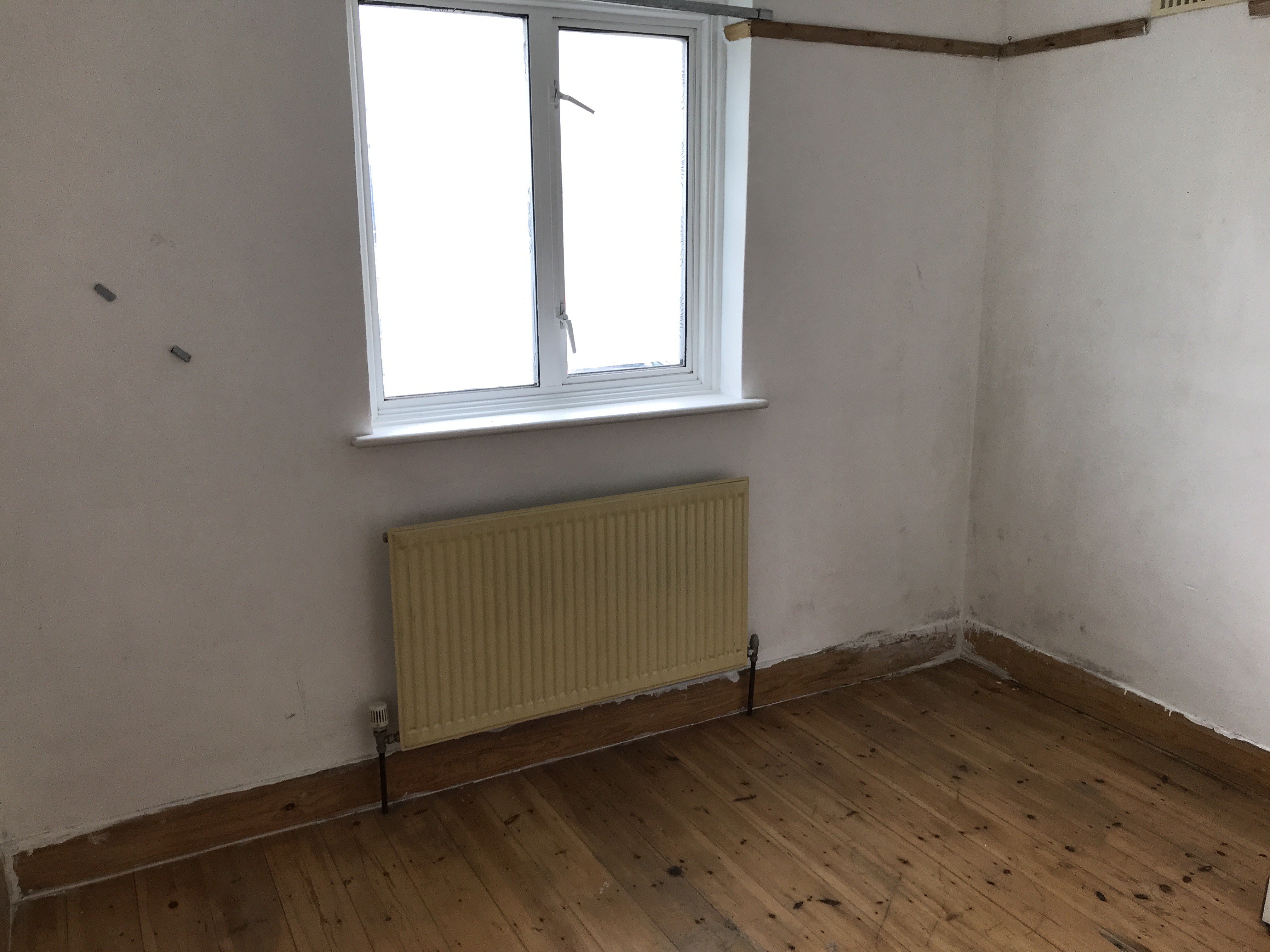 VACANT - Leasehold Self Contained First Floor Maisonette