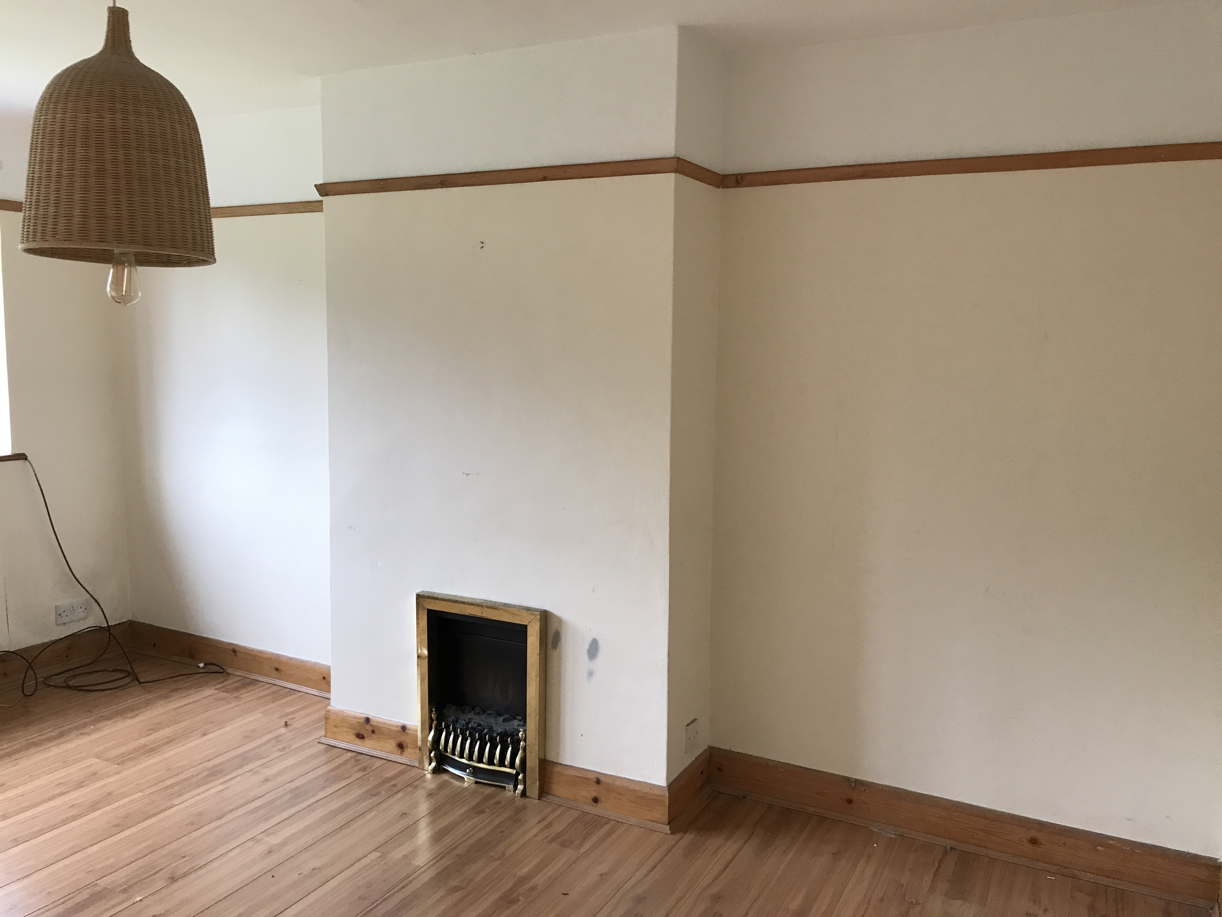 VACANT - Leasehold Self Contained First Floor Maisonette