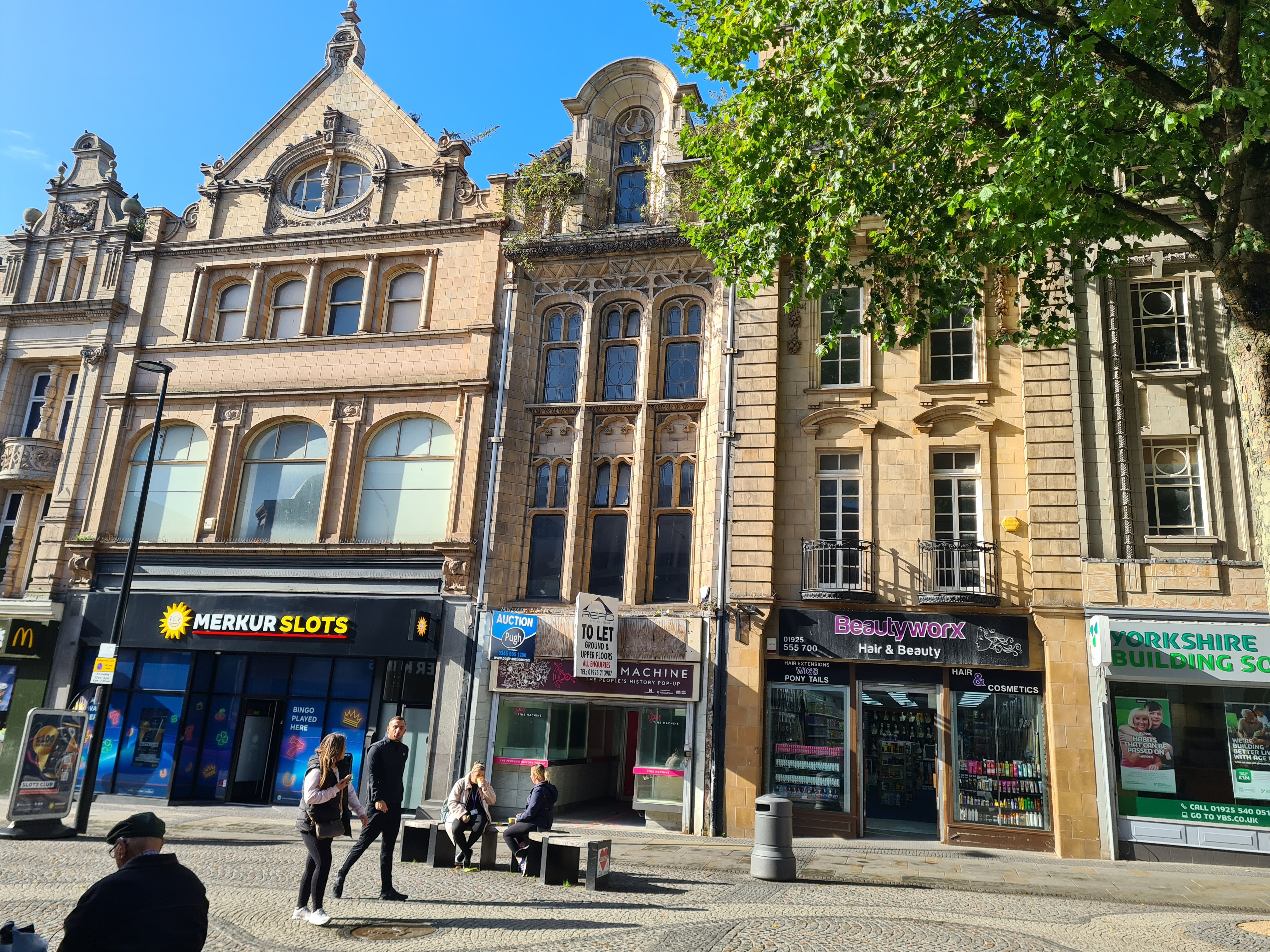 VACANT - Freehold Mid Terrace Grade II Listed Building with Possible Potential