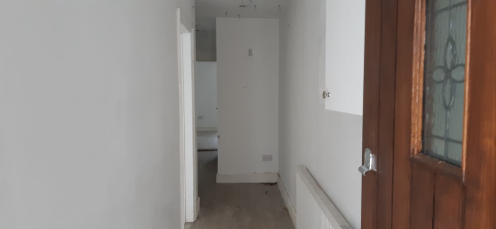 VACANT - Freehold Mid Terrace Building