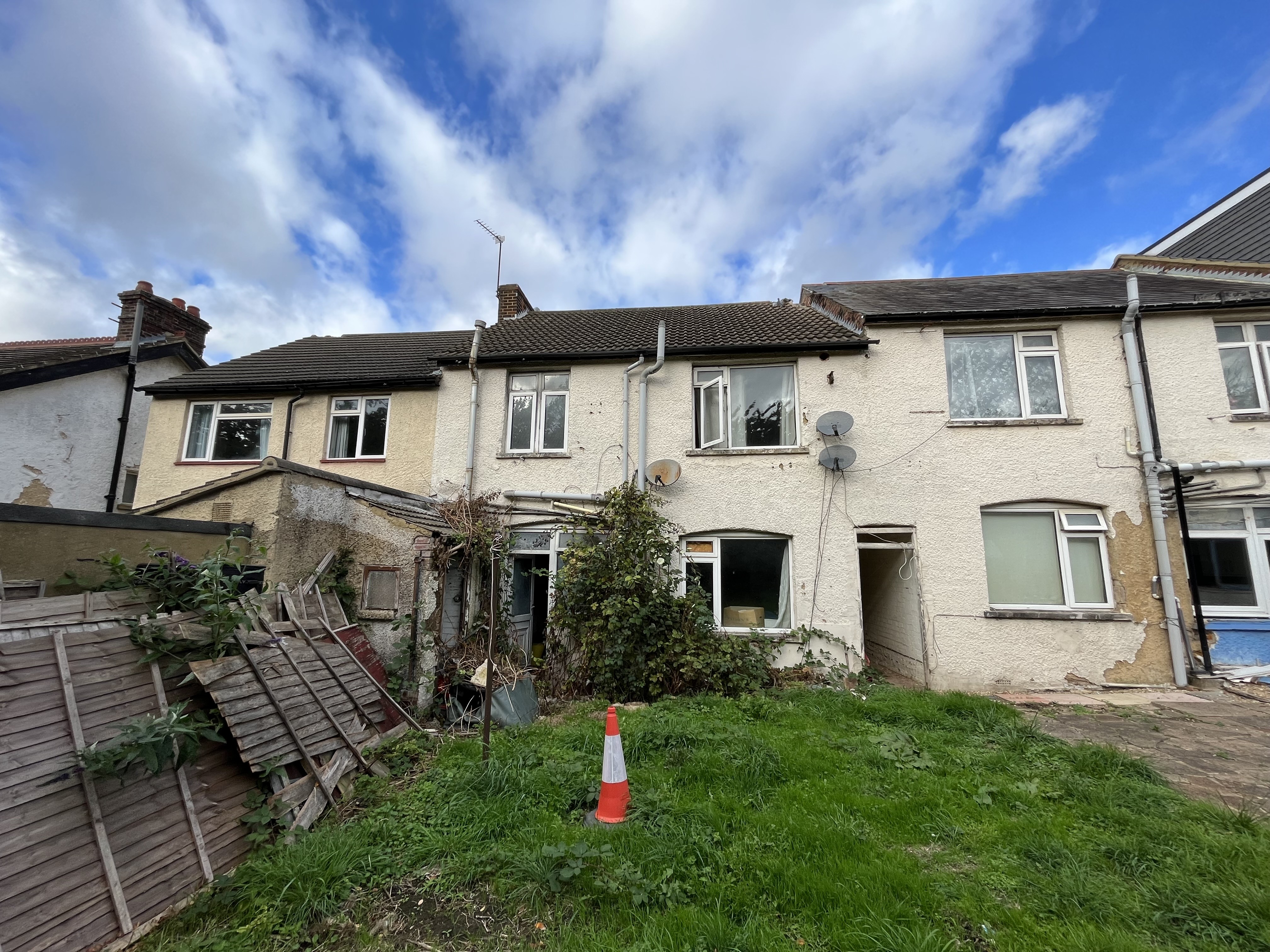 VACANT - Freehold Fire Damaged Mid Terrace House