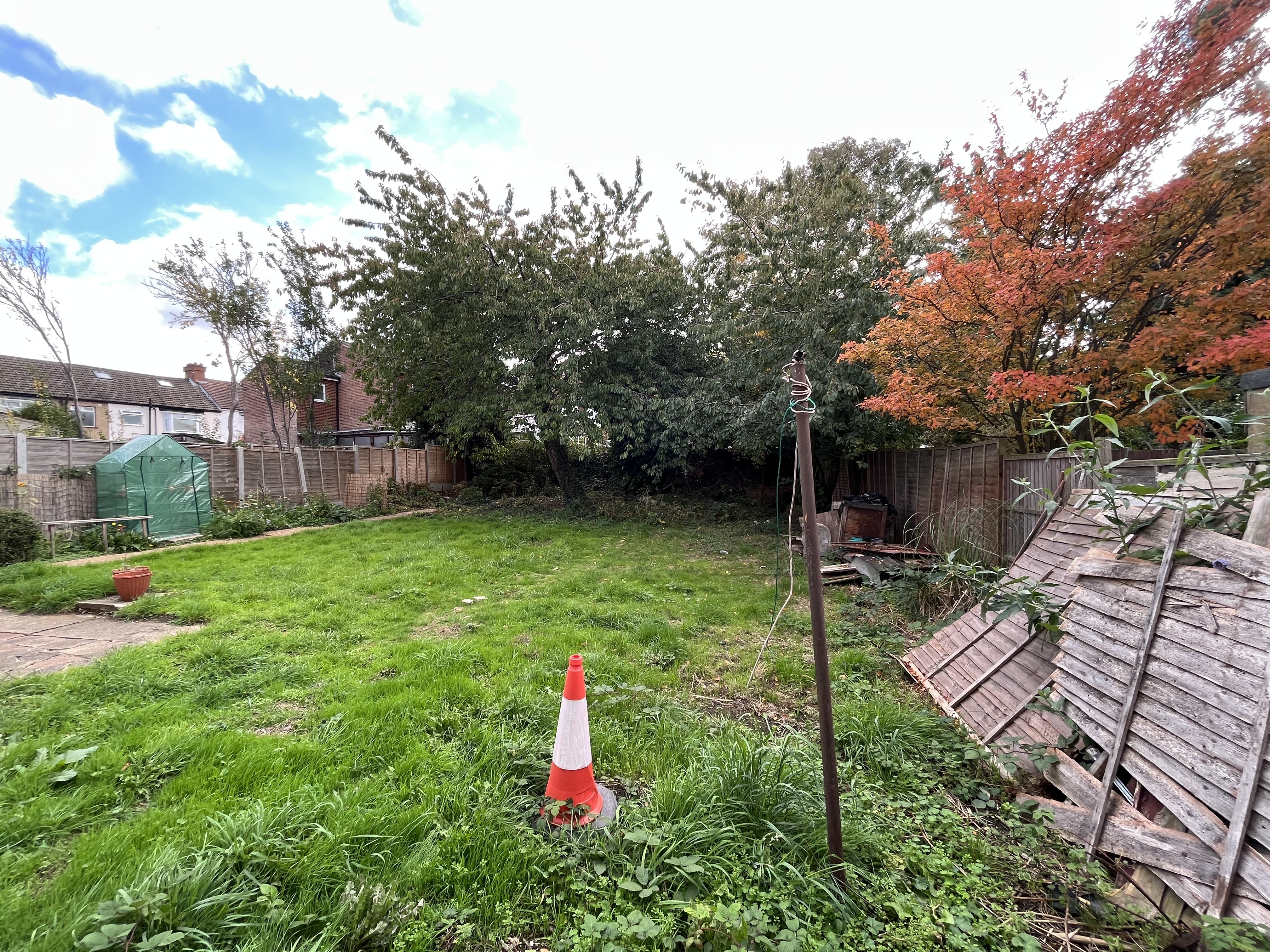 VACANT - Freehold Fire Damaged Mid Terrace House