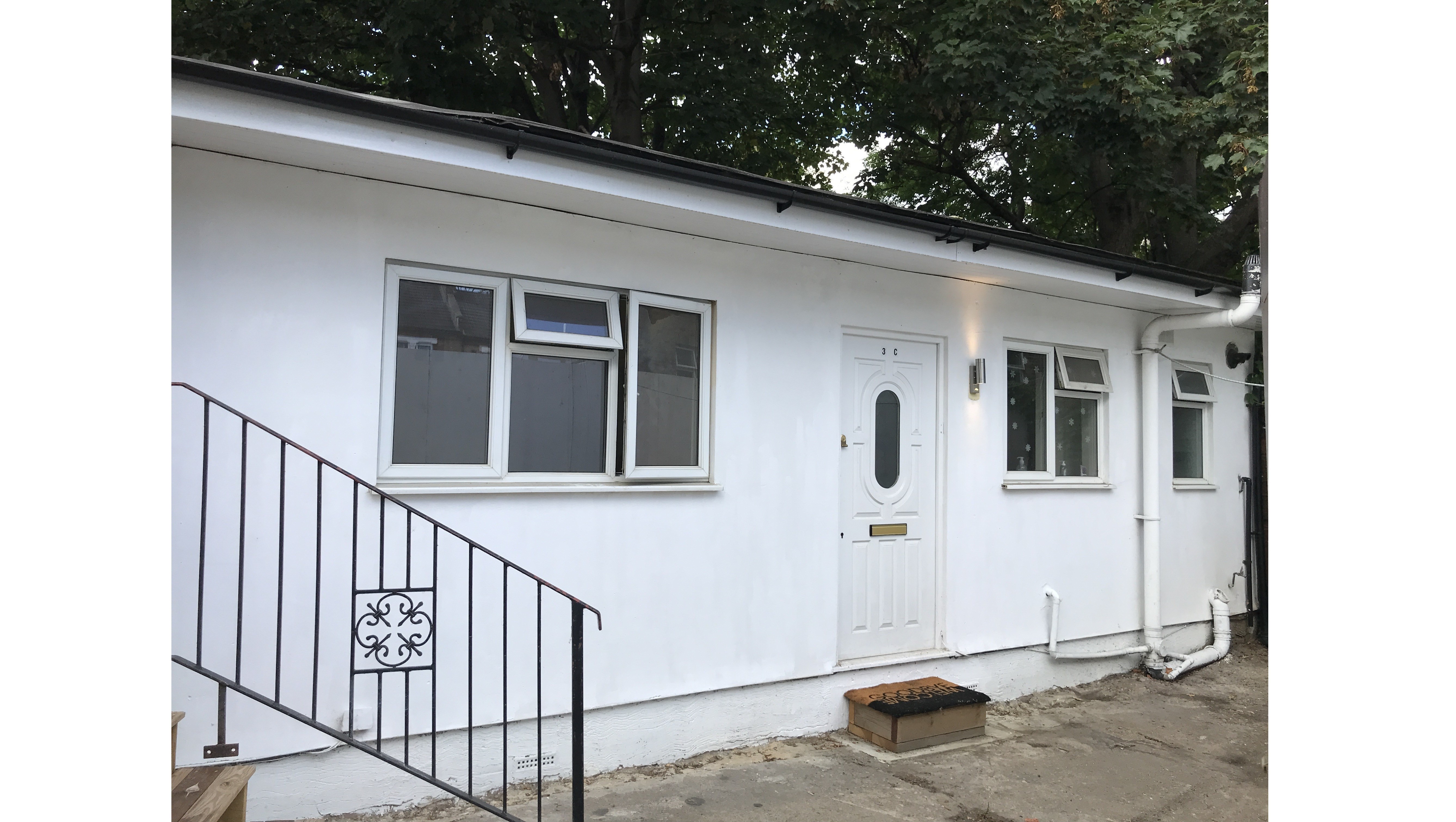 VACANT - Freehold Bungalow
