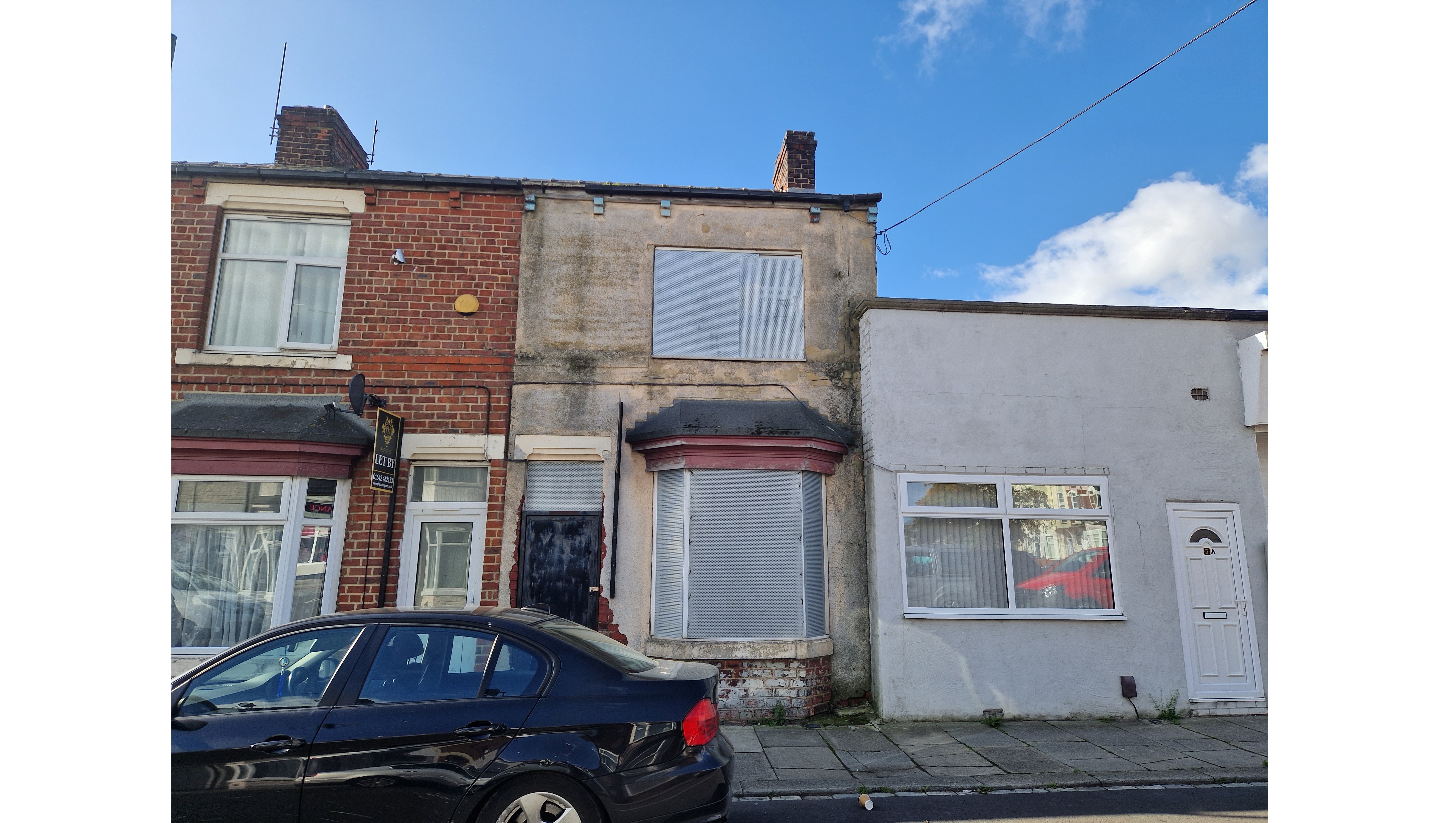 VACANT - Freehold Derelict Mid Terrace House