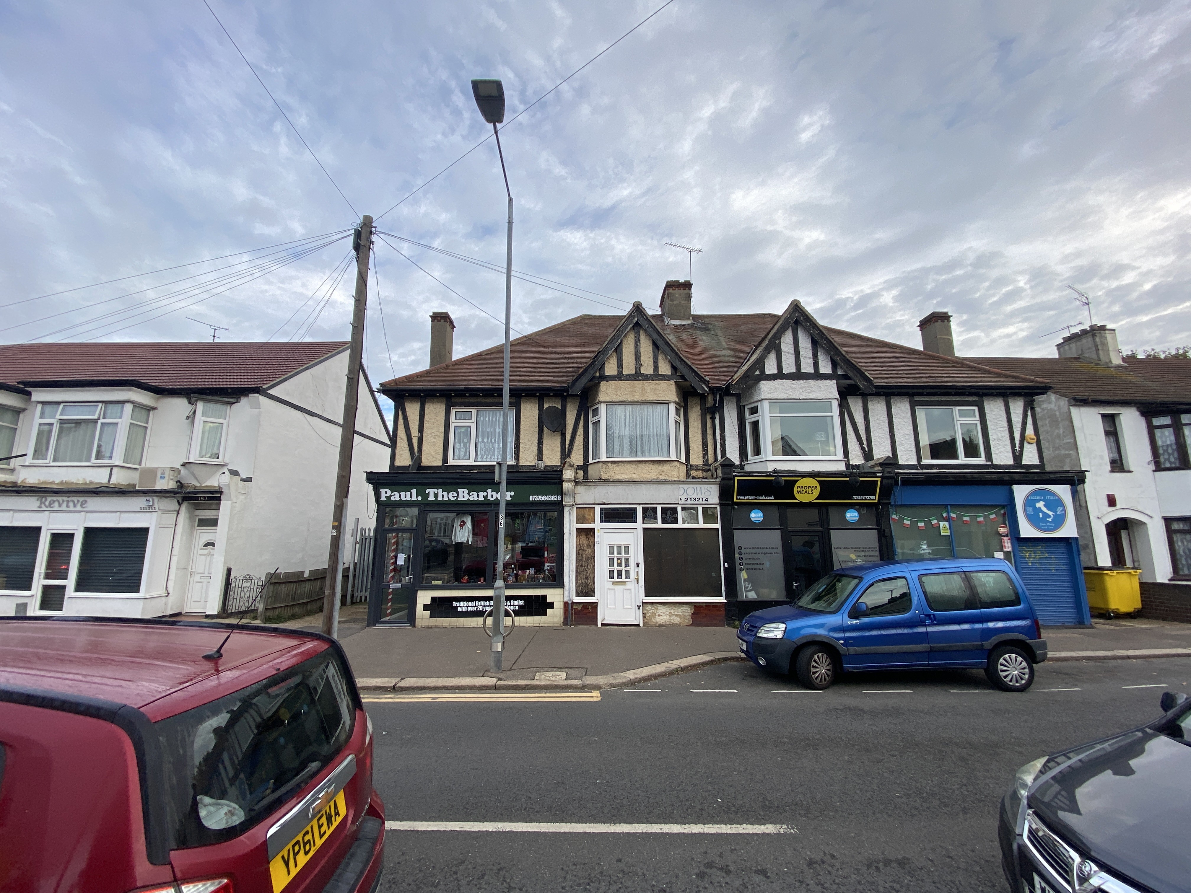 VACANT - Leasehold Self Contained First Floor Flat