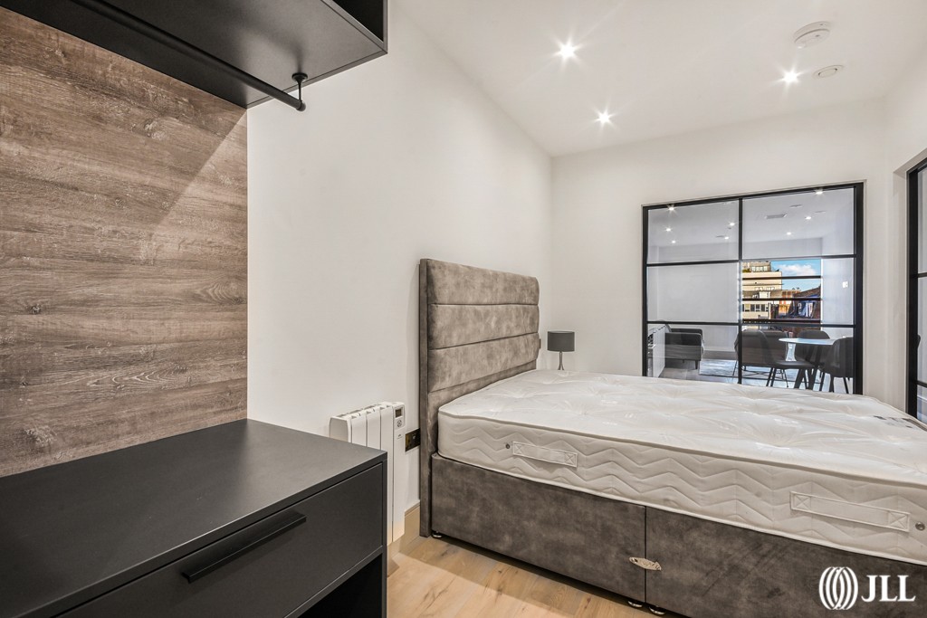 INVESTMENT - Leasehold Self Contained Second Floor Flat