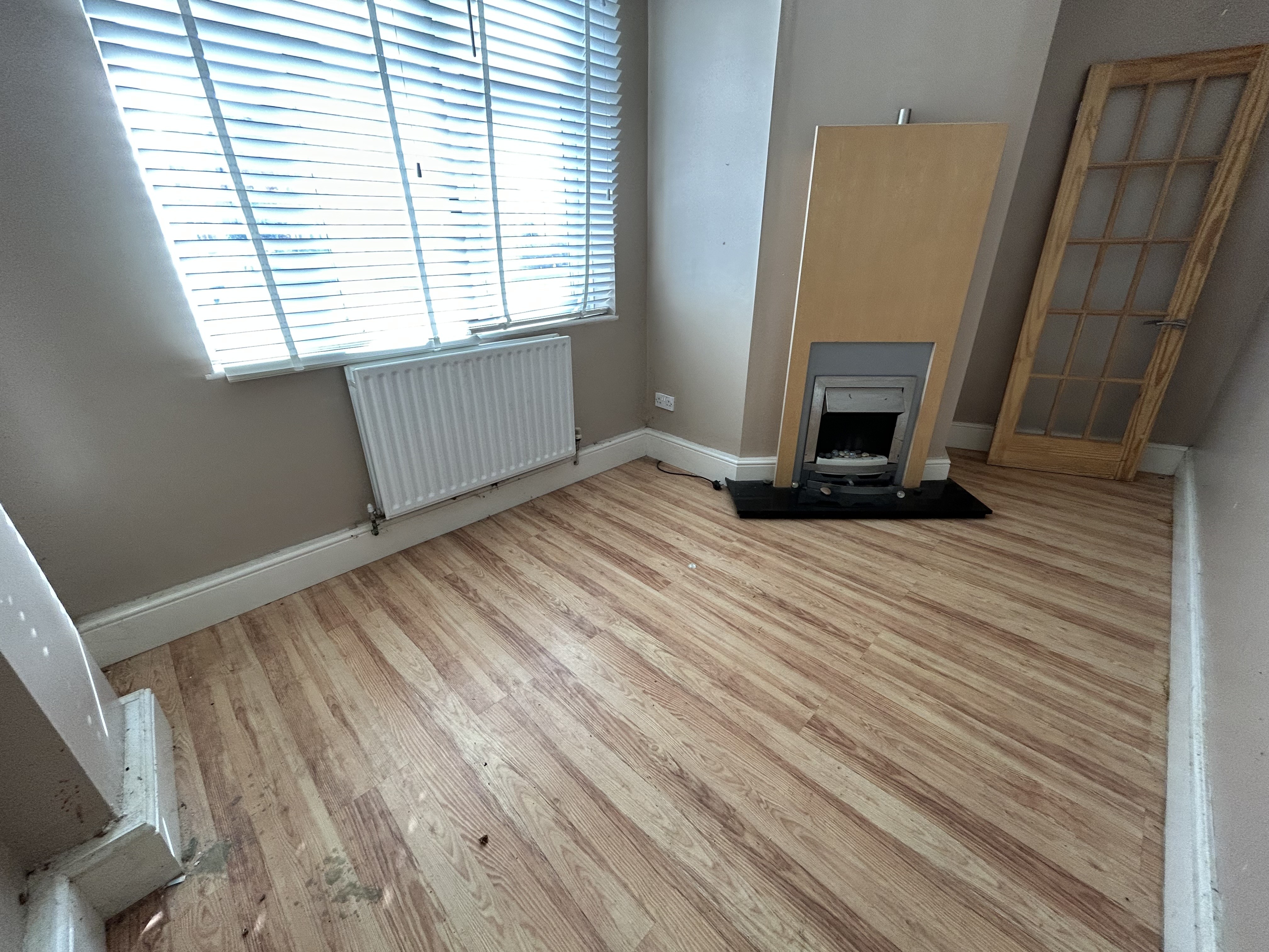 VACANT - Long Leasehold Self Contained Ground Floor Flat