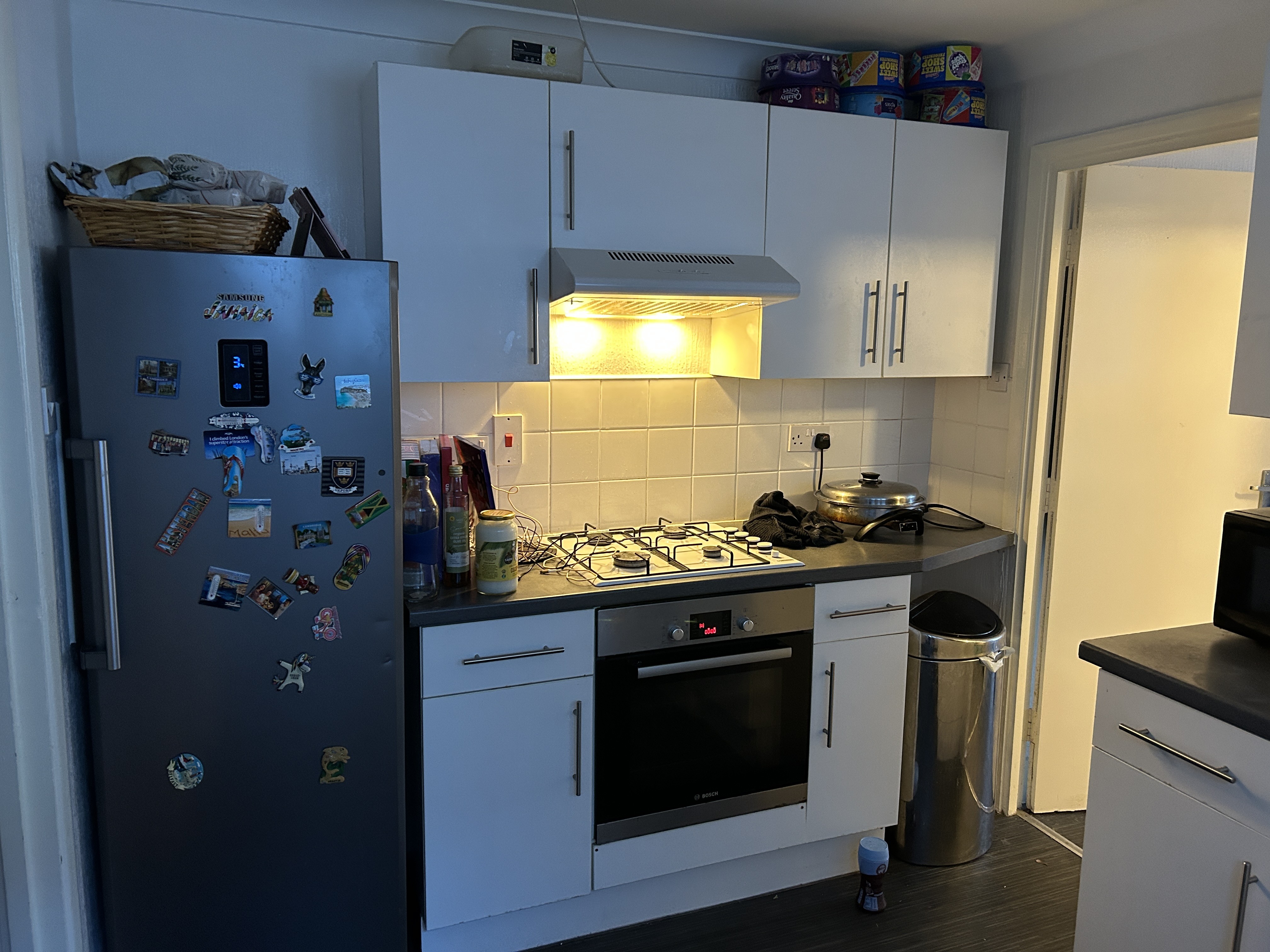 VACANT - Leasehold Self Contained Ground Floor Two Bedroom Flat 