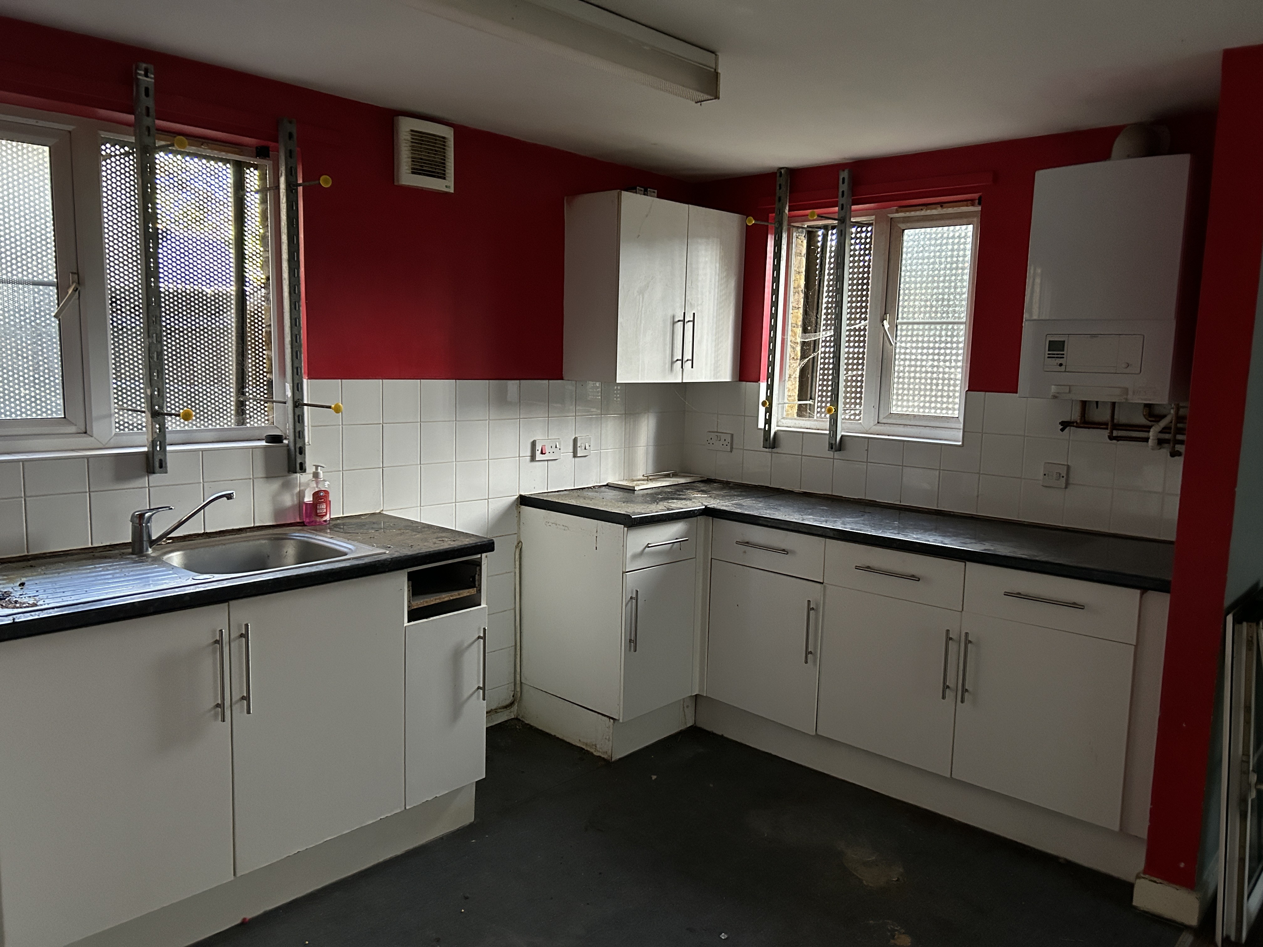 VACANT - Freehold Detached House