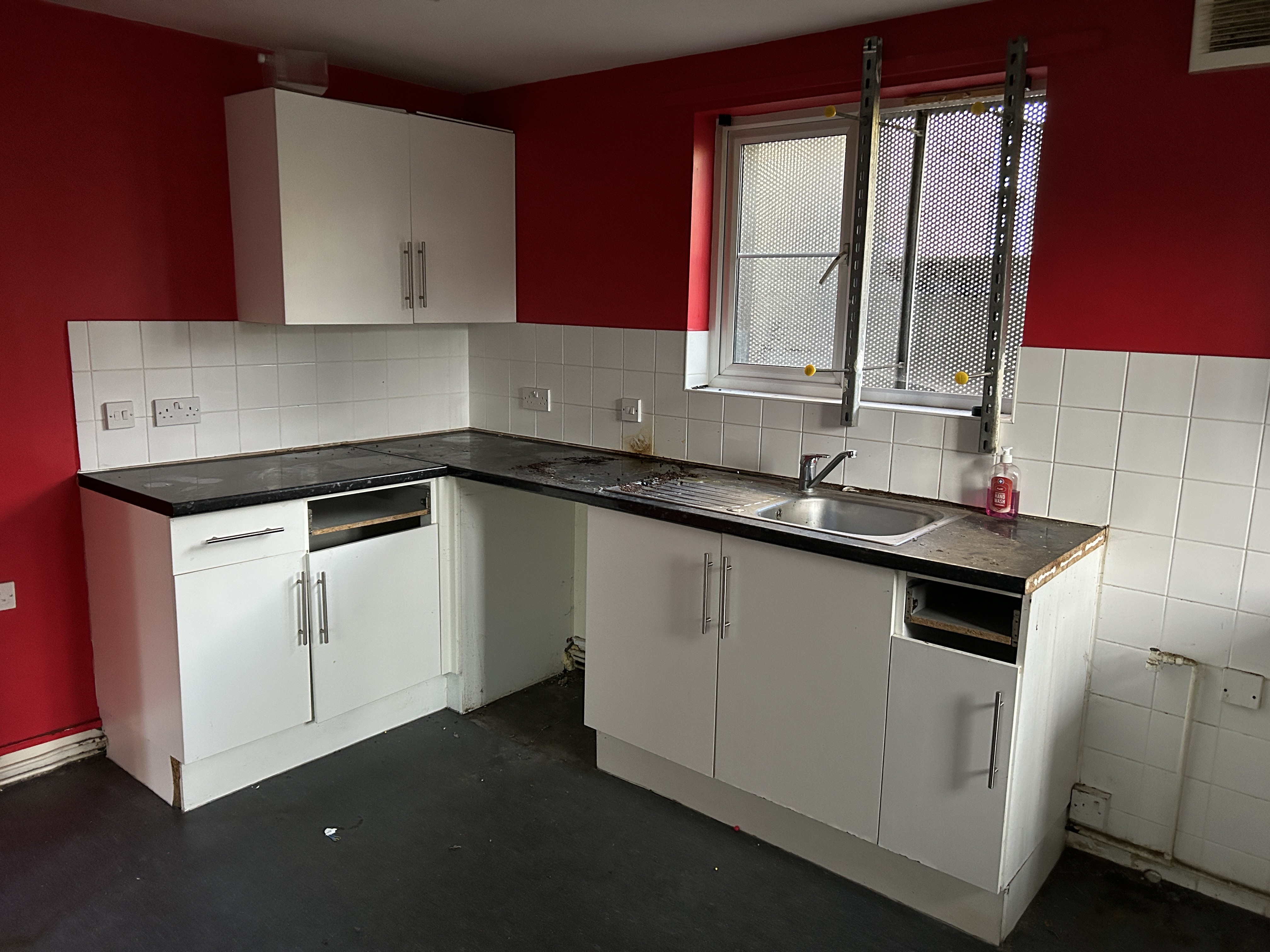 VACANT - Freehold Detached House