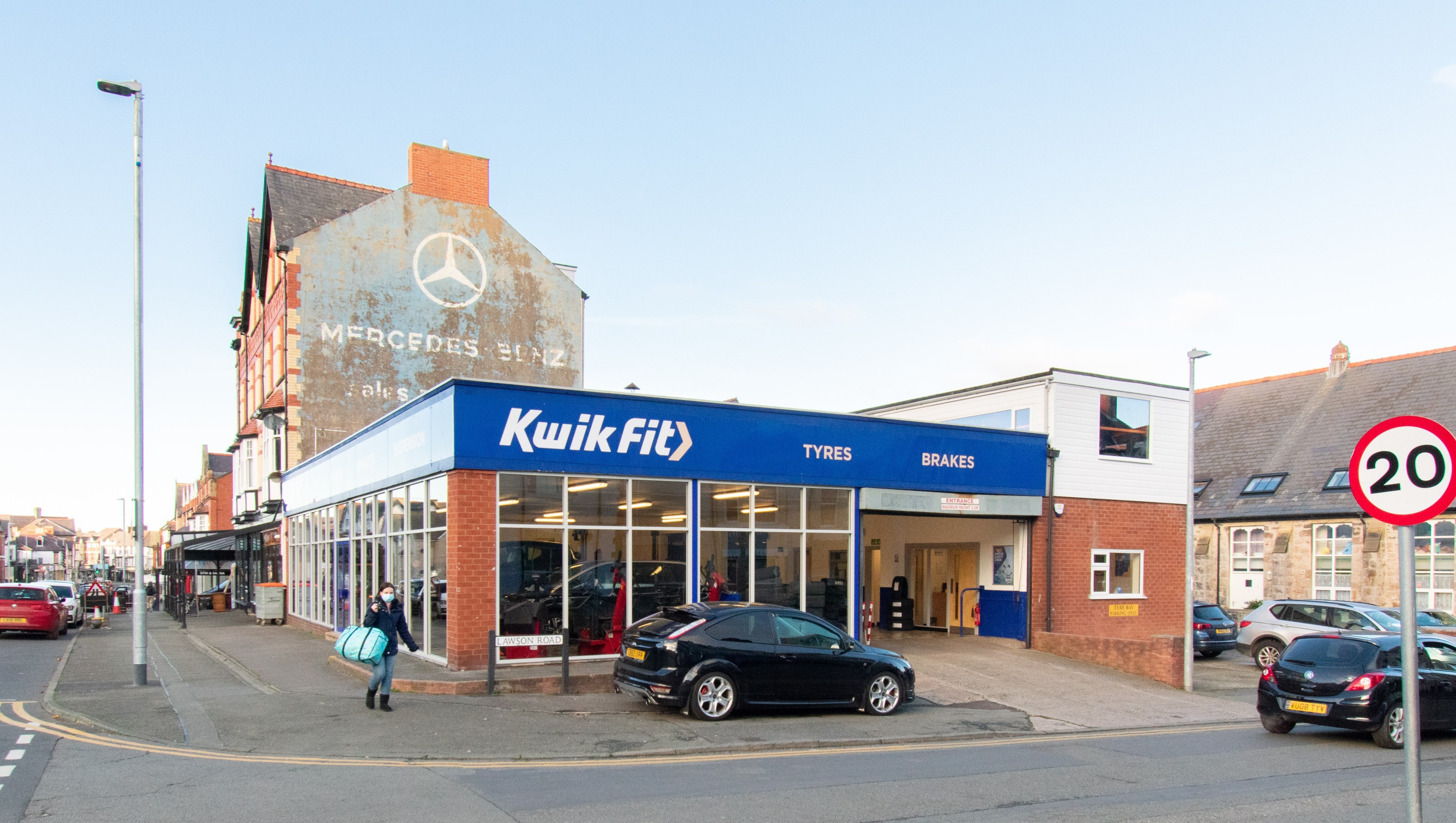 Freehold Tyre Depot Investment