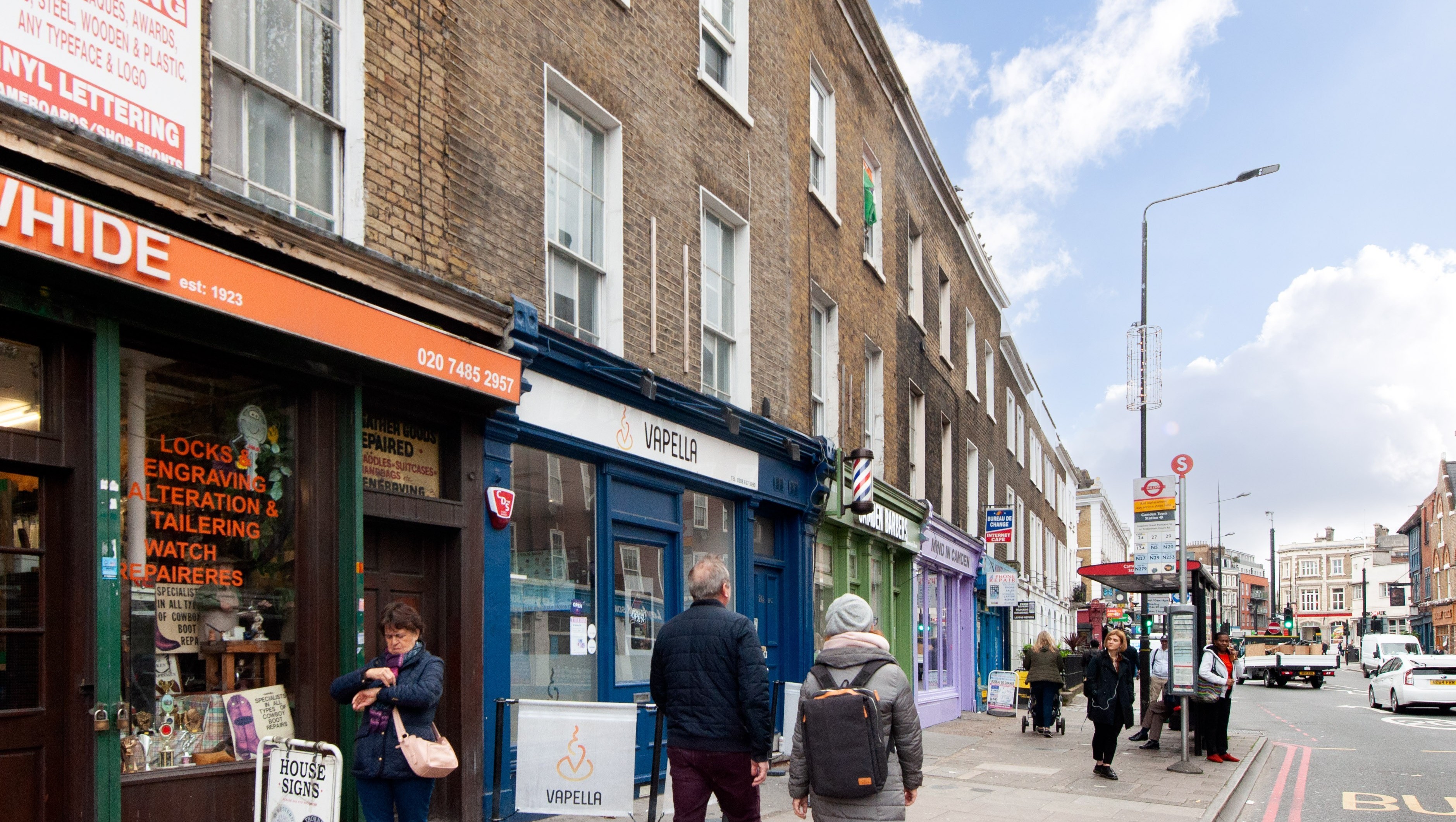 Grade II Listed Virtual Freehold Shop Investment