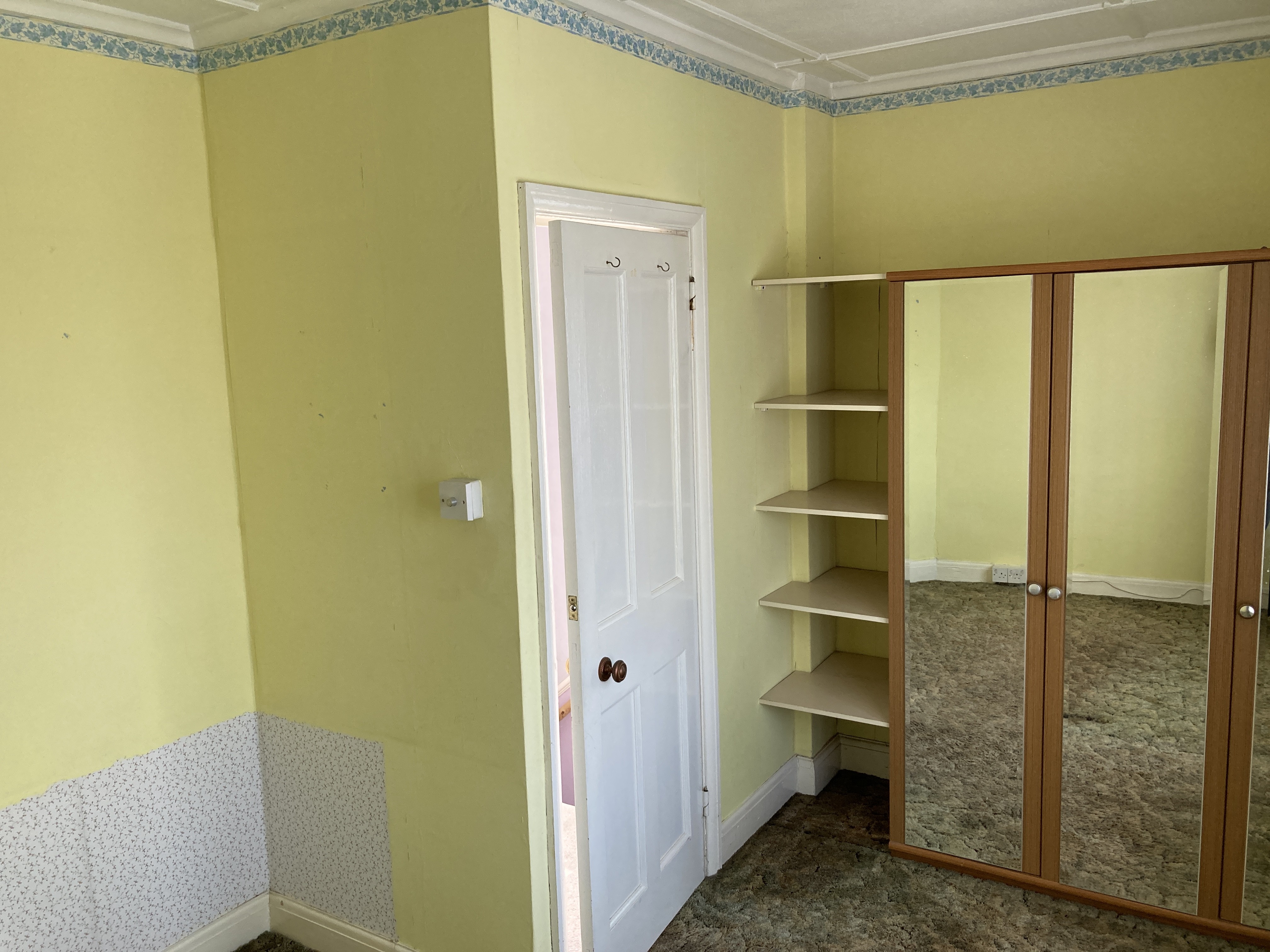 VACANT - Freehold Semi Detached House with Planning Permission