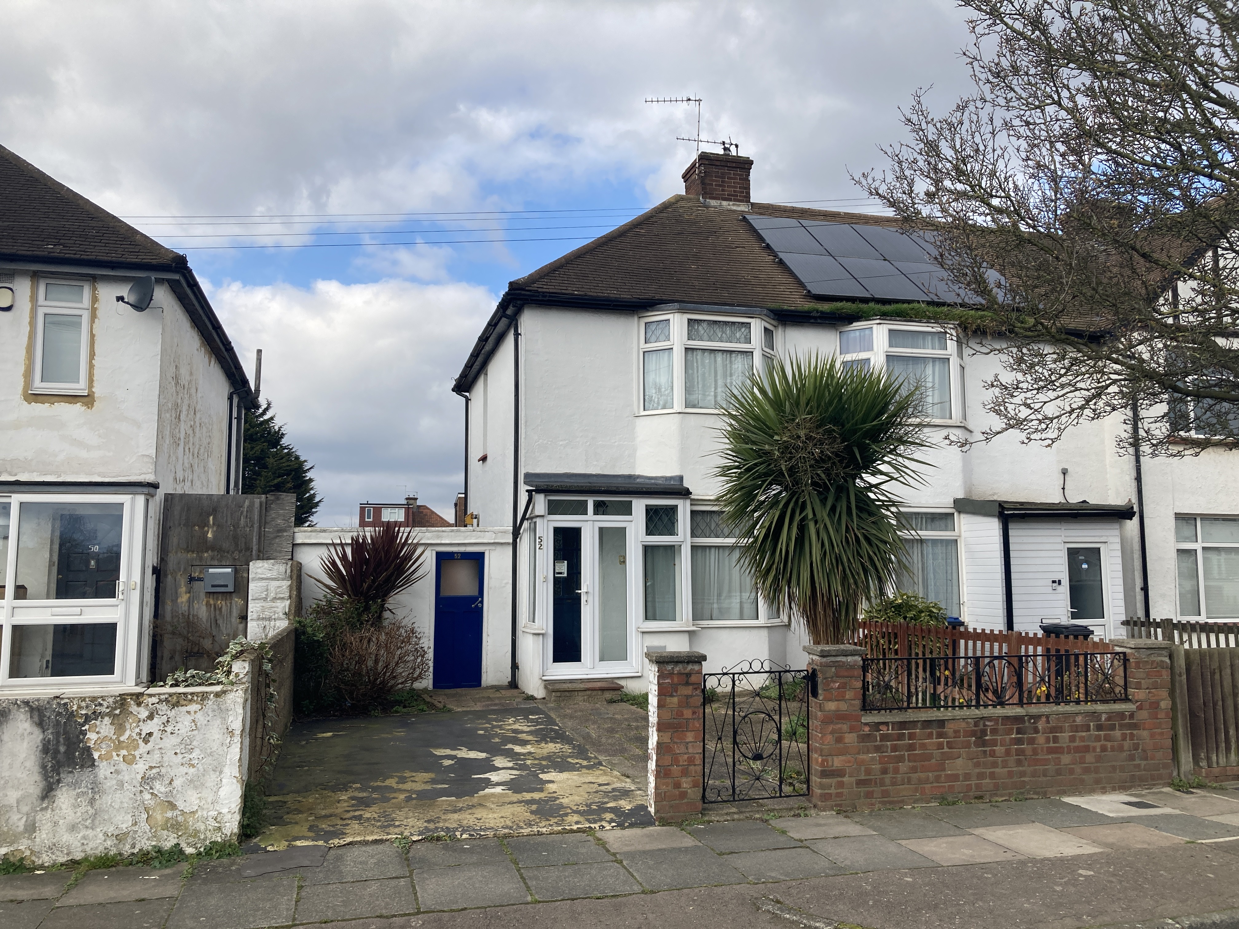 VACANT - Freehold Semi Detached House with Planning Permission