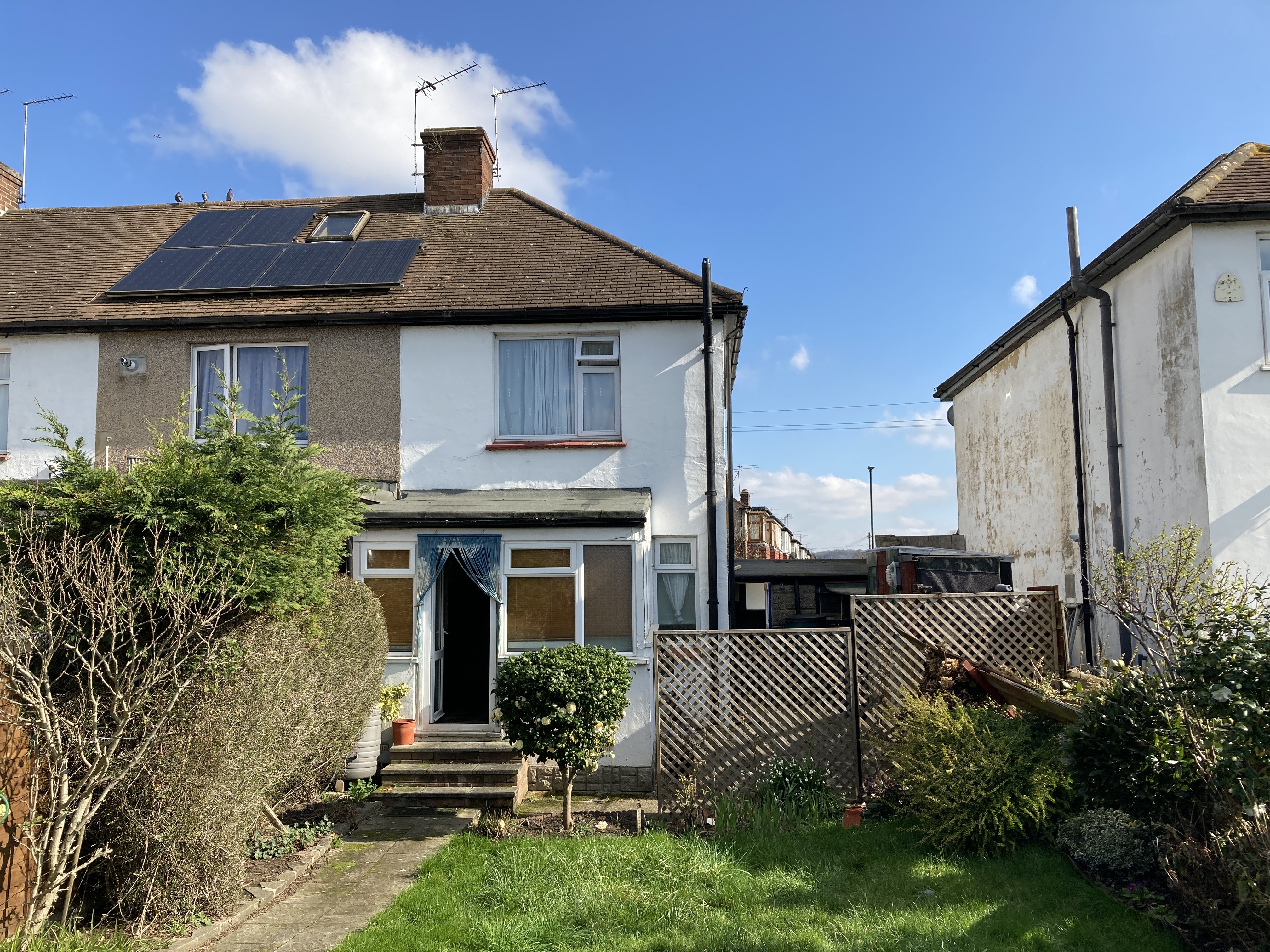 VACANT - Freehold Semi Detached House with Planning Permission