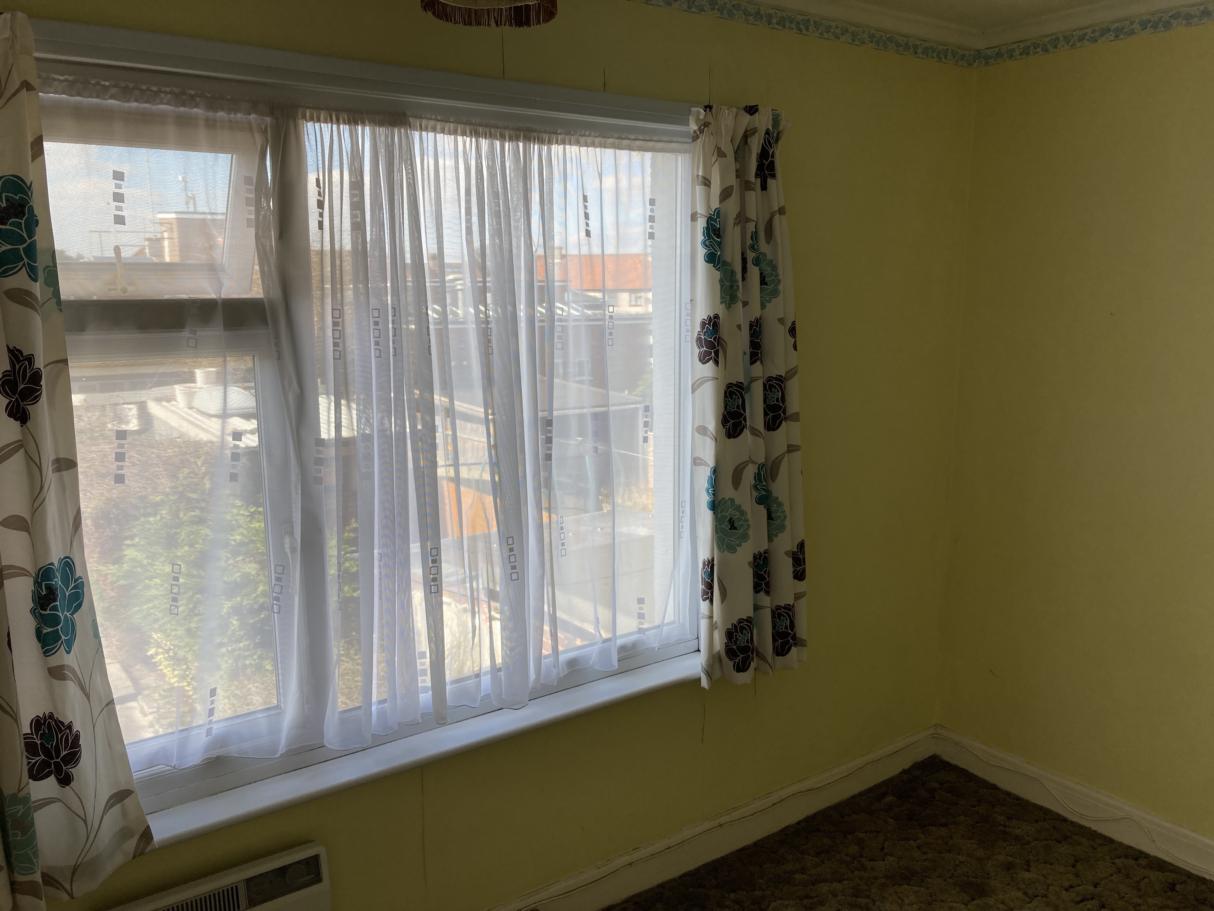 VACANT - Freehold Semi Detached House with Planning Permission
