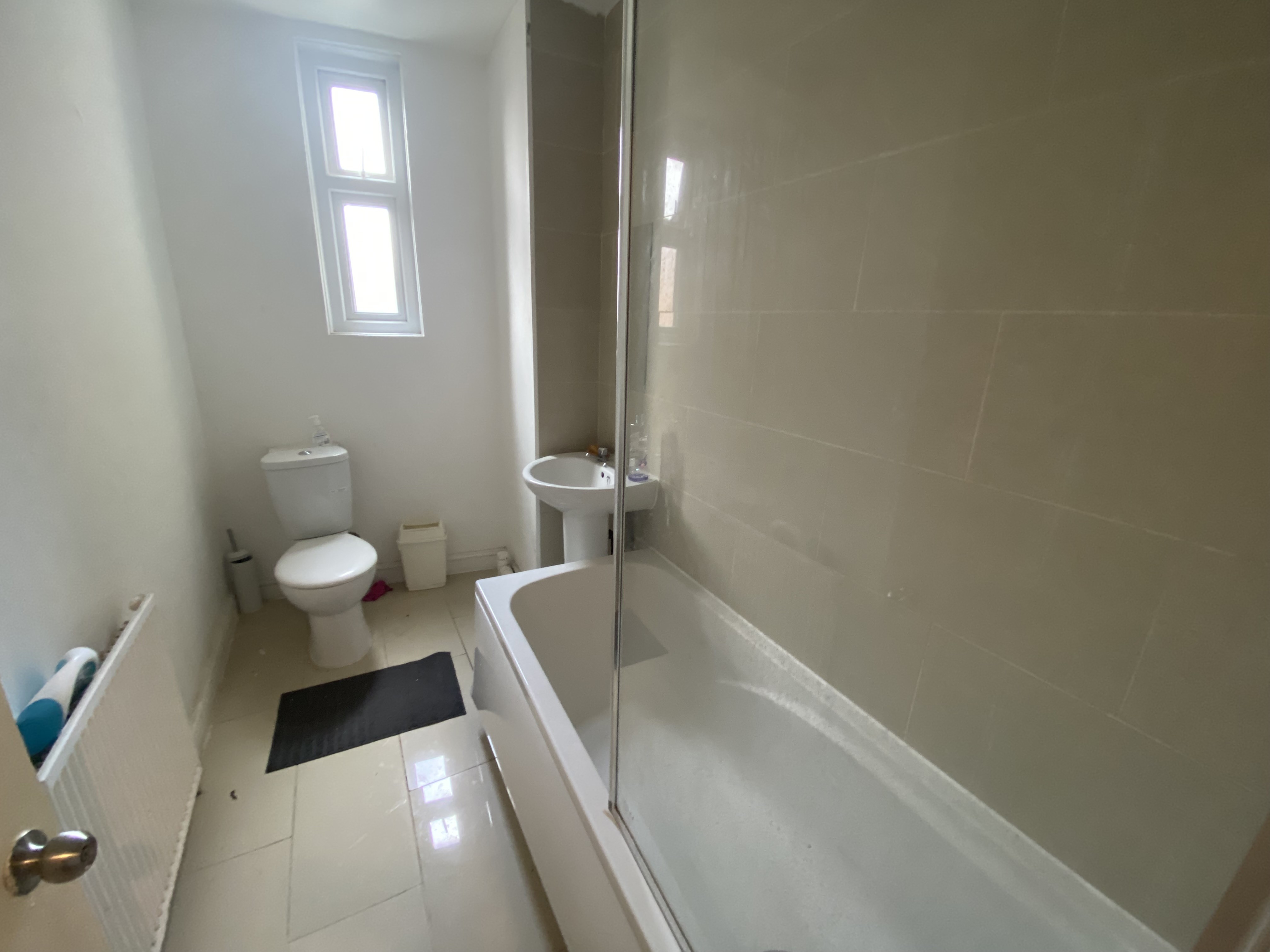 INVESTMENT - Leasehold Self Contained First and Second Floor (HMO) Maisonette