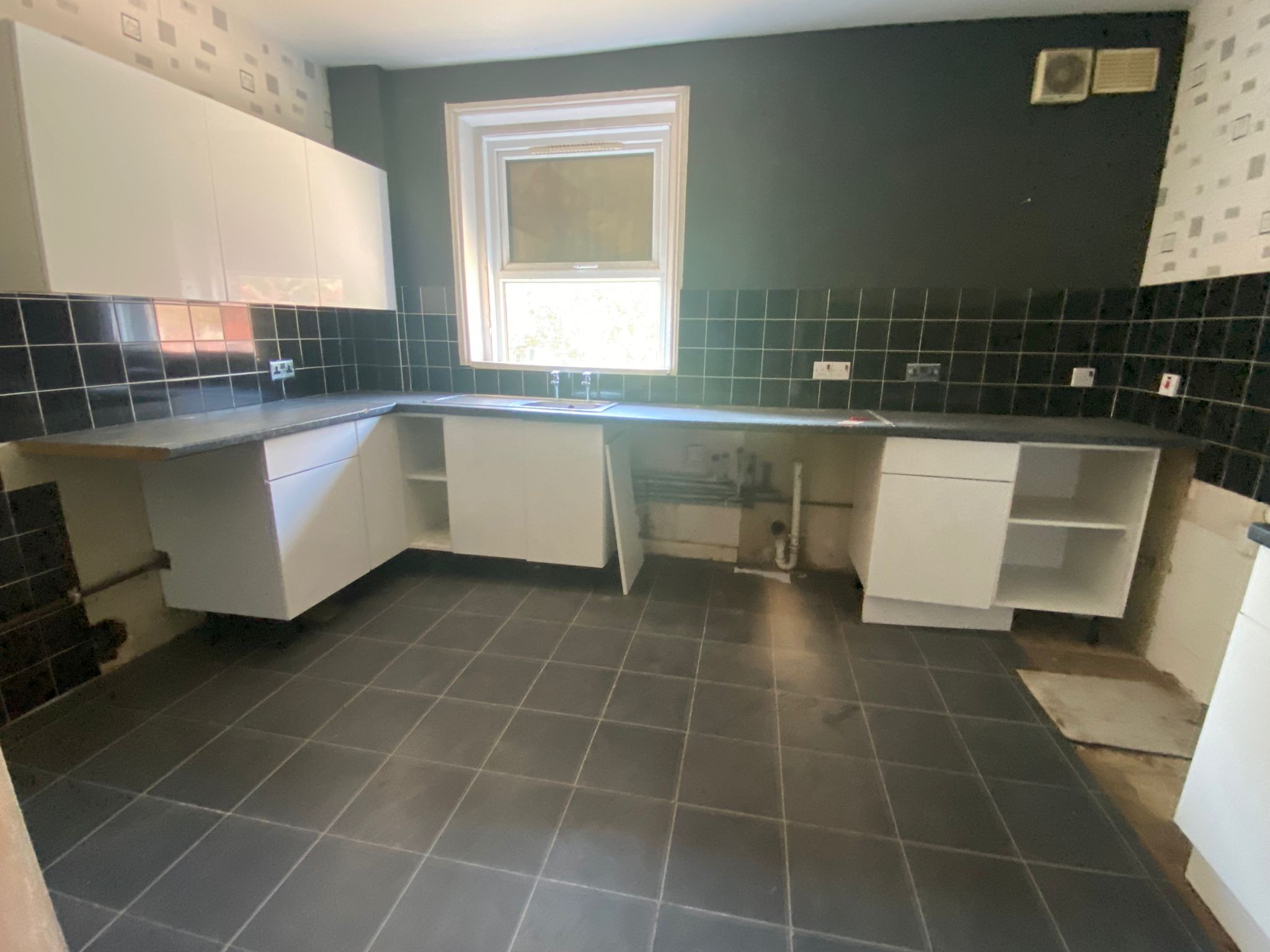 VACANT - Freehold Semi-Detached Building