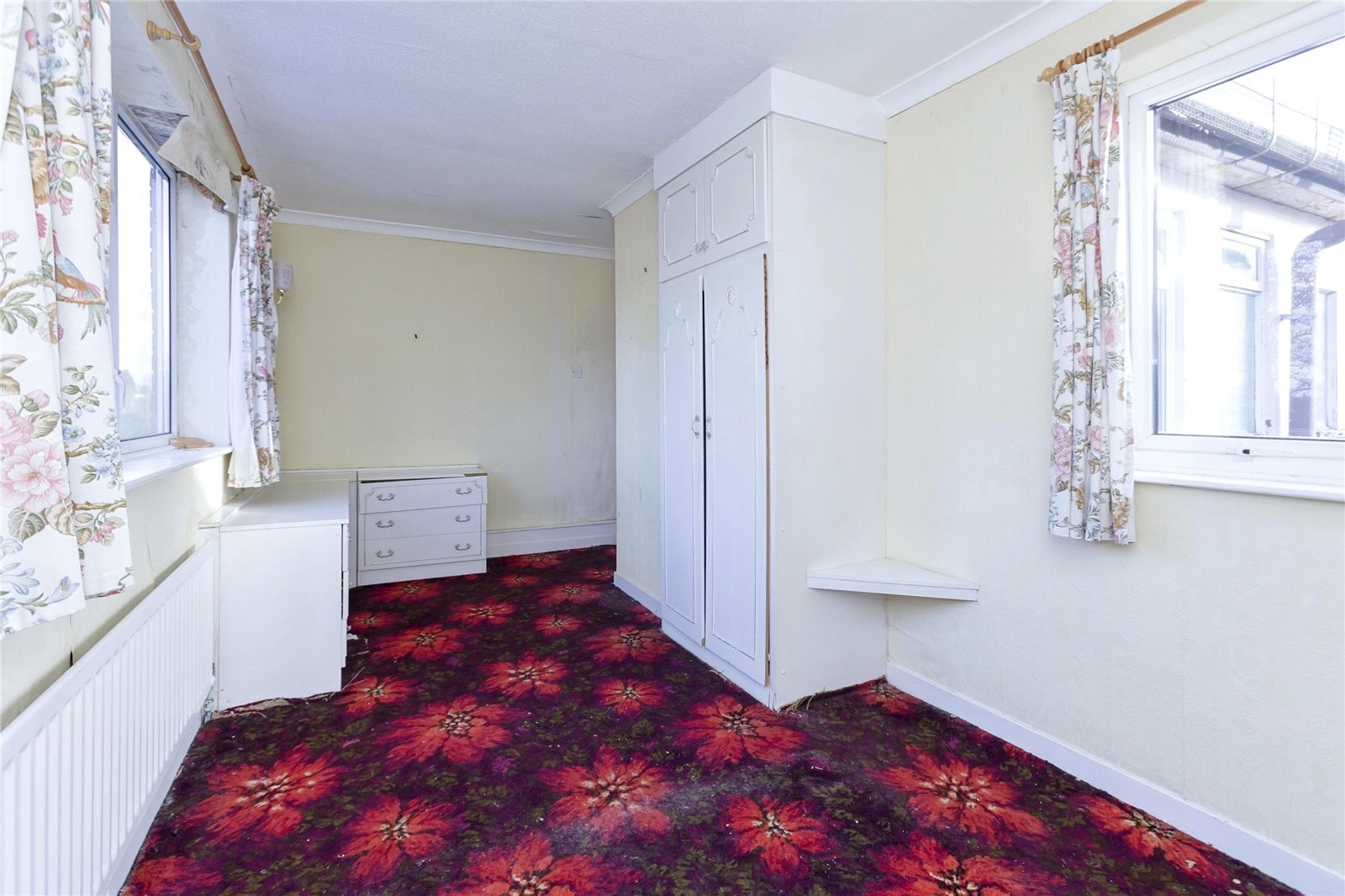 VACANT - Freehold Semi Detached House with Garage