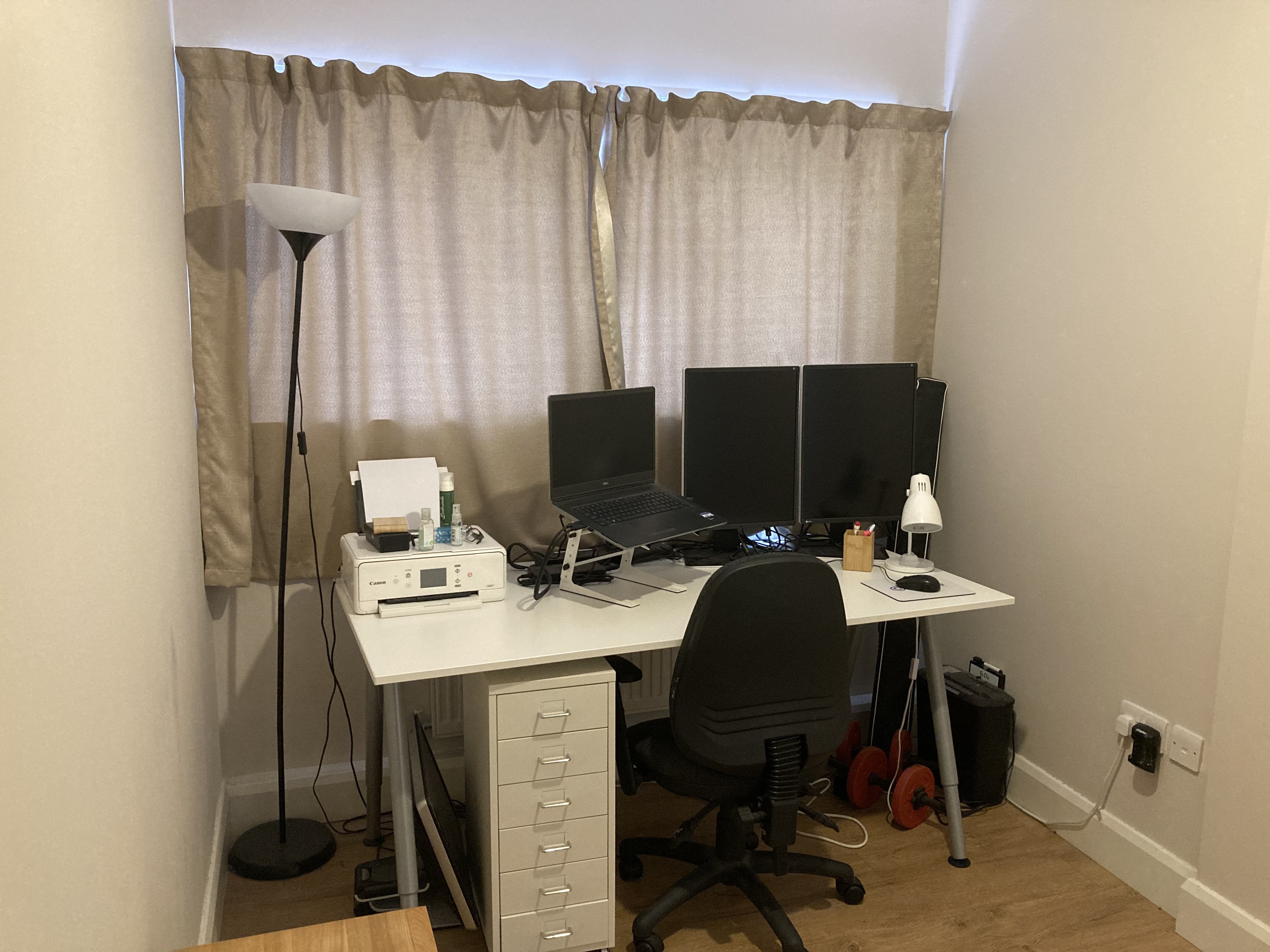 VACANT - Leasehold Self Contained Flat