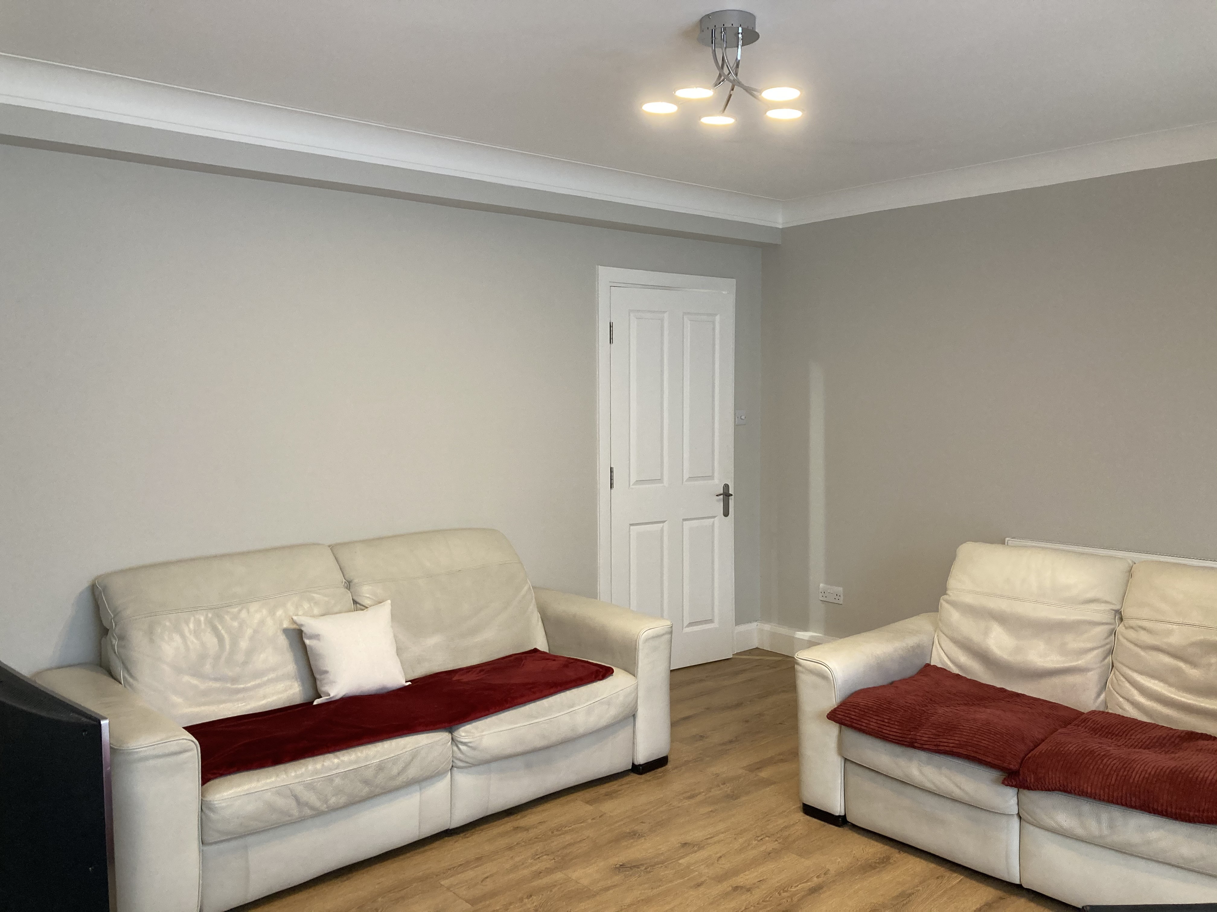 VACANT - Leasehold Self Contained Flat