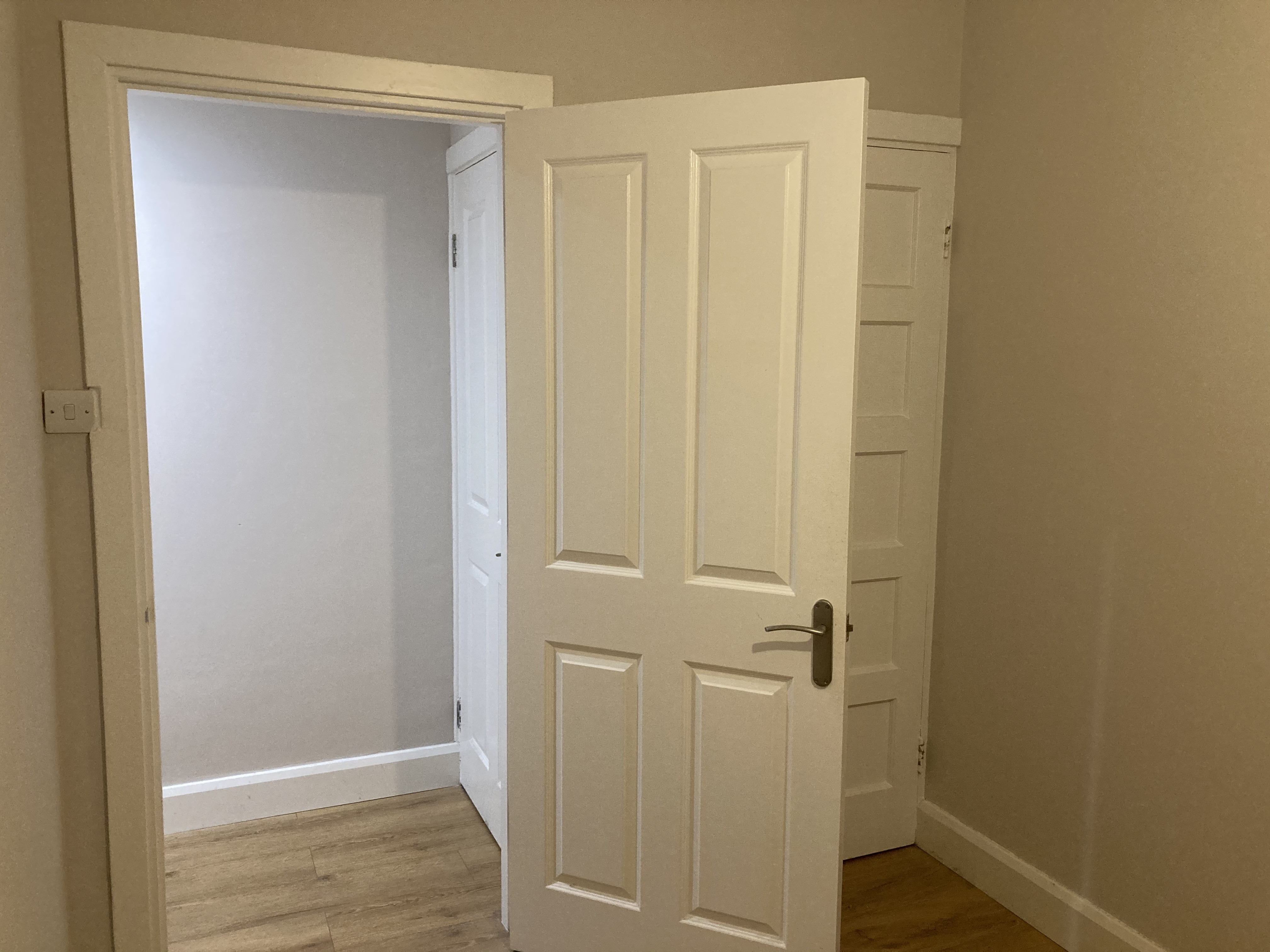 VACANT - Leasehold Self Contained Flat