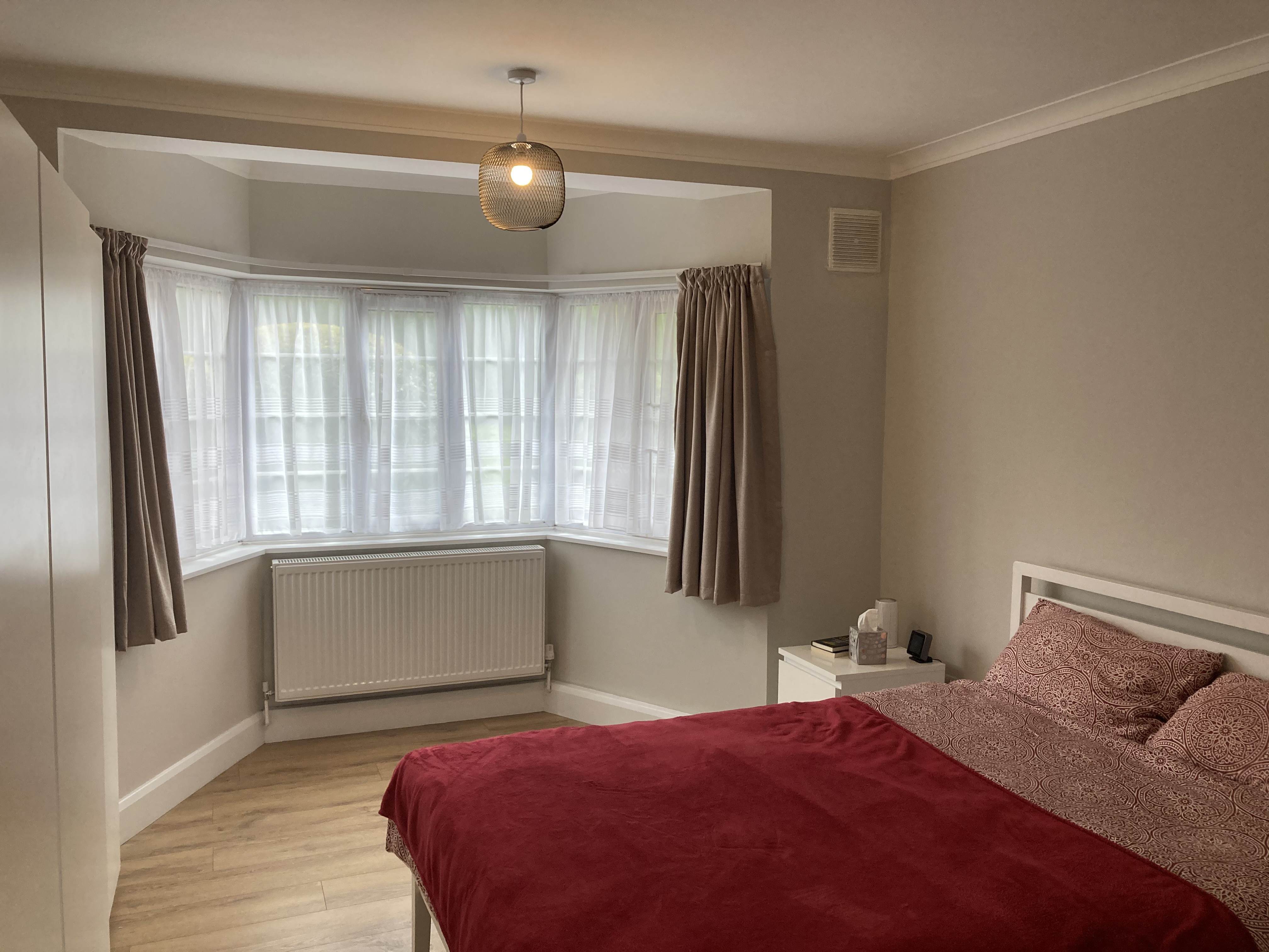 VACANT - Leasehold Self Contained Flat