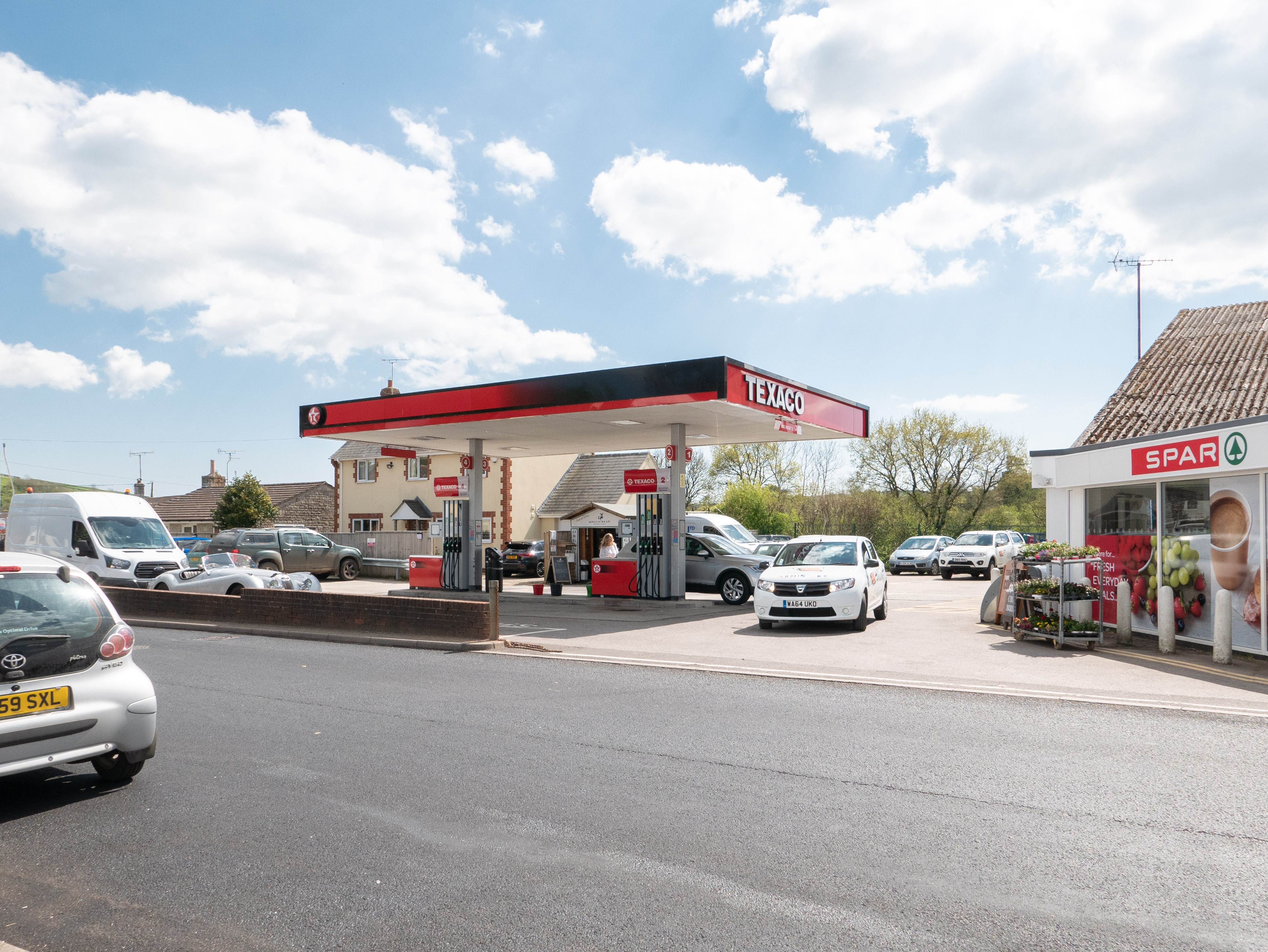 Freehold Fuel Filling Station and Convenience Store Investment