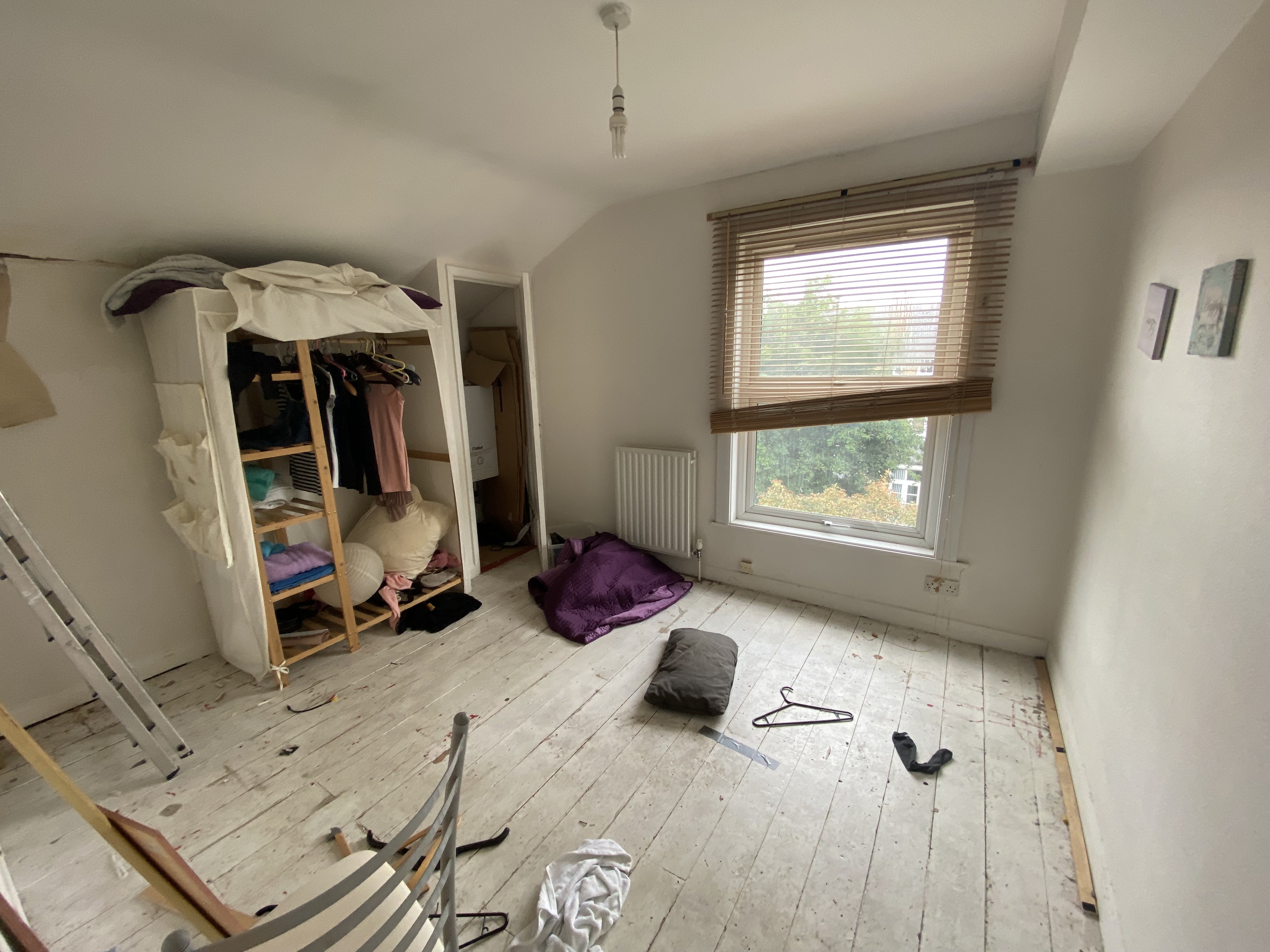 VACANT - Leasehold Self Contained Second Floor Flat