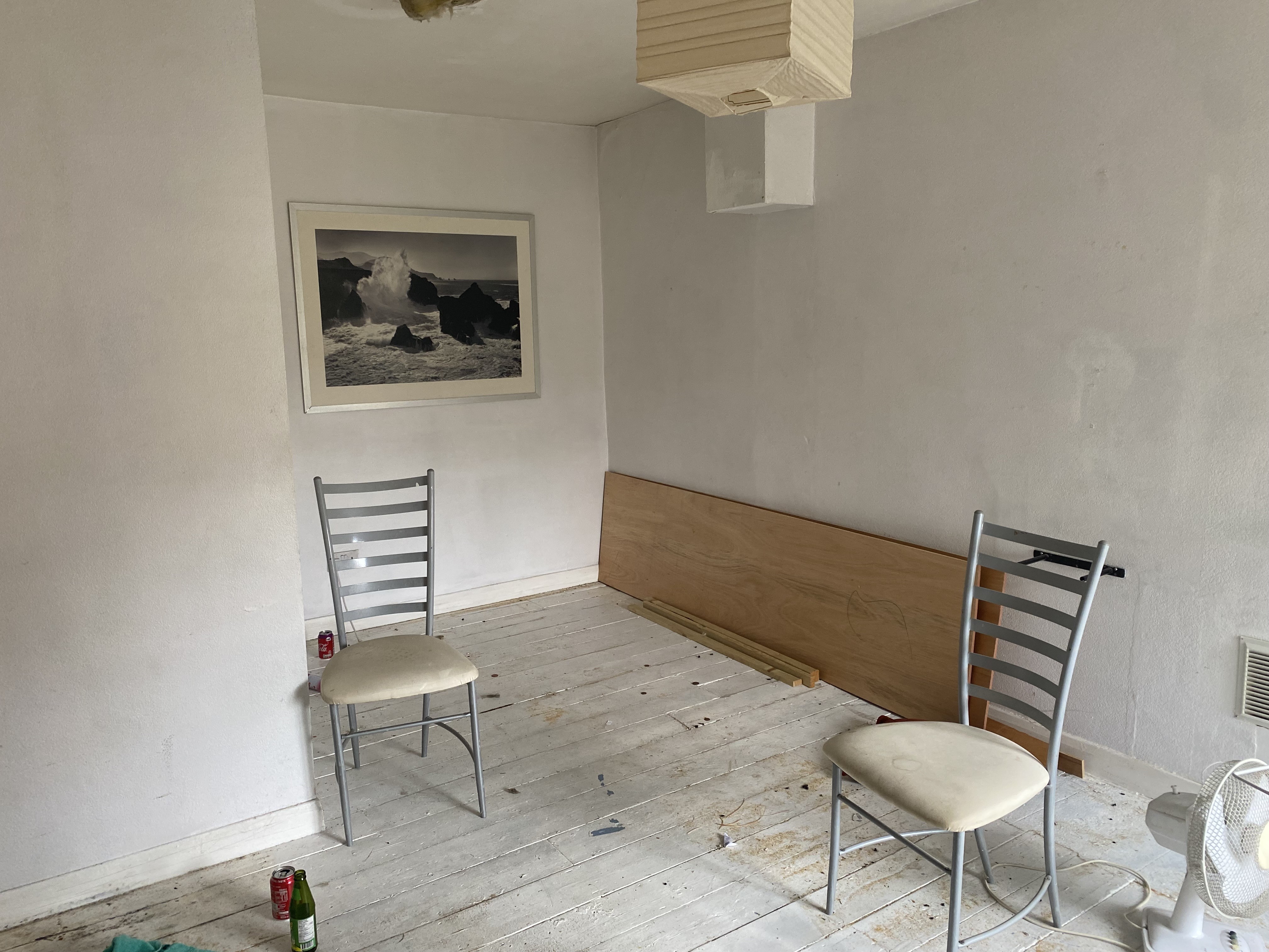 VACANT - Leasehold Self Contained Second Floor Flat