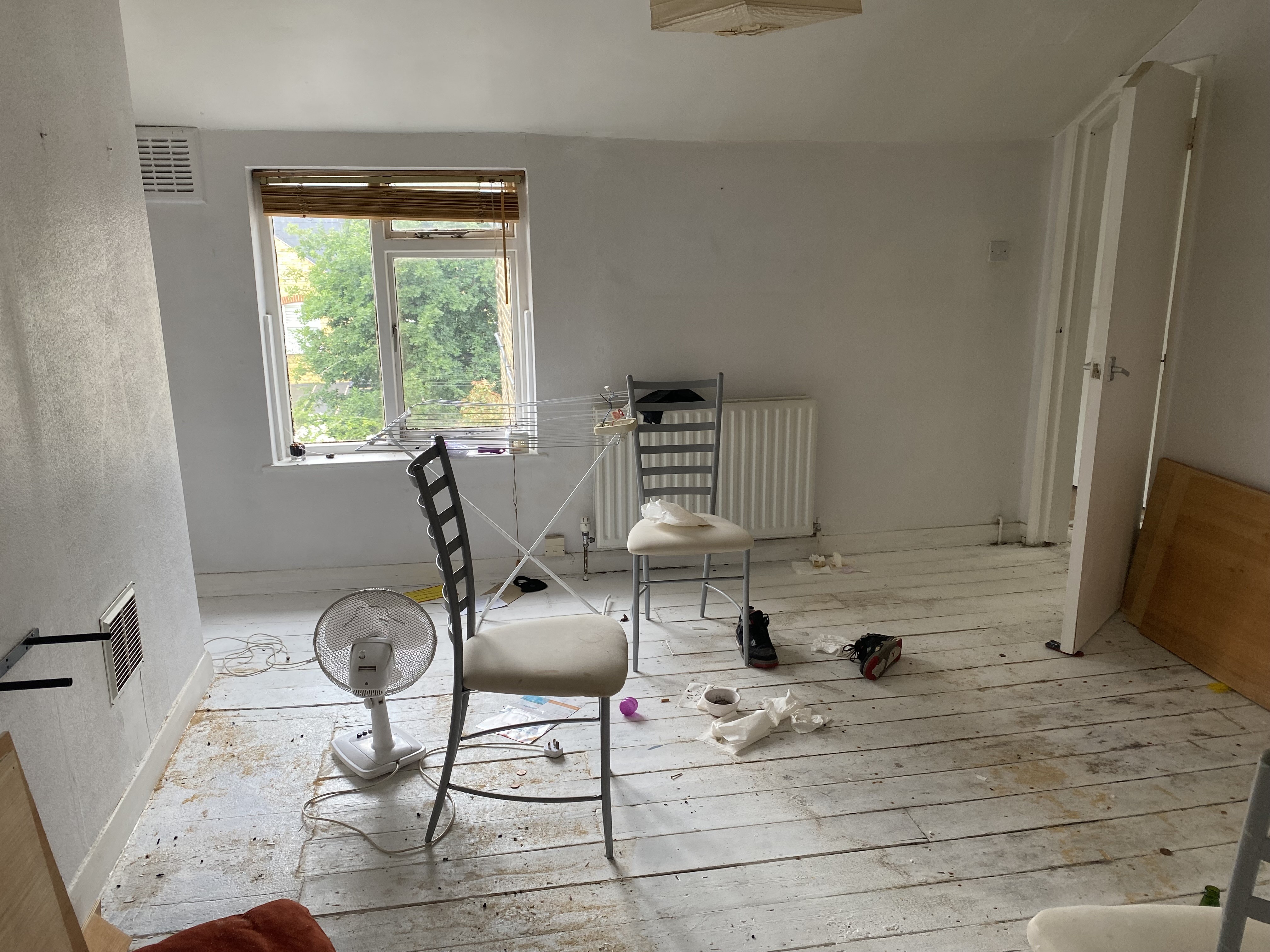 VACANT - Leasehold Self Contained Second Floor Flat