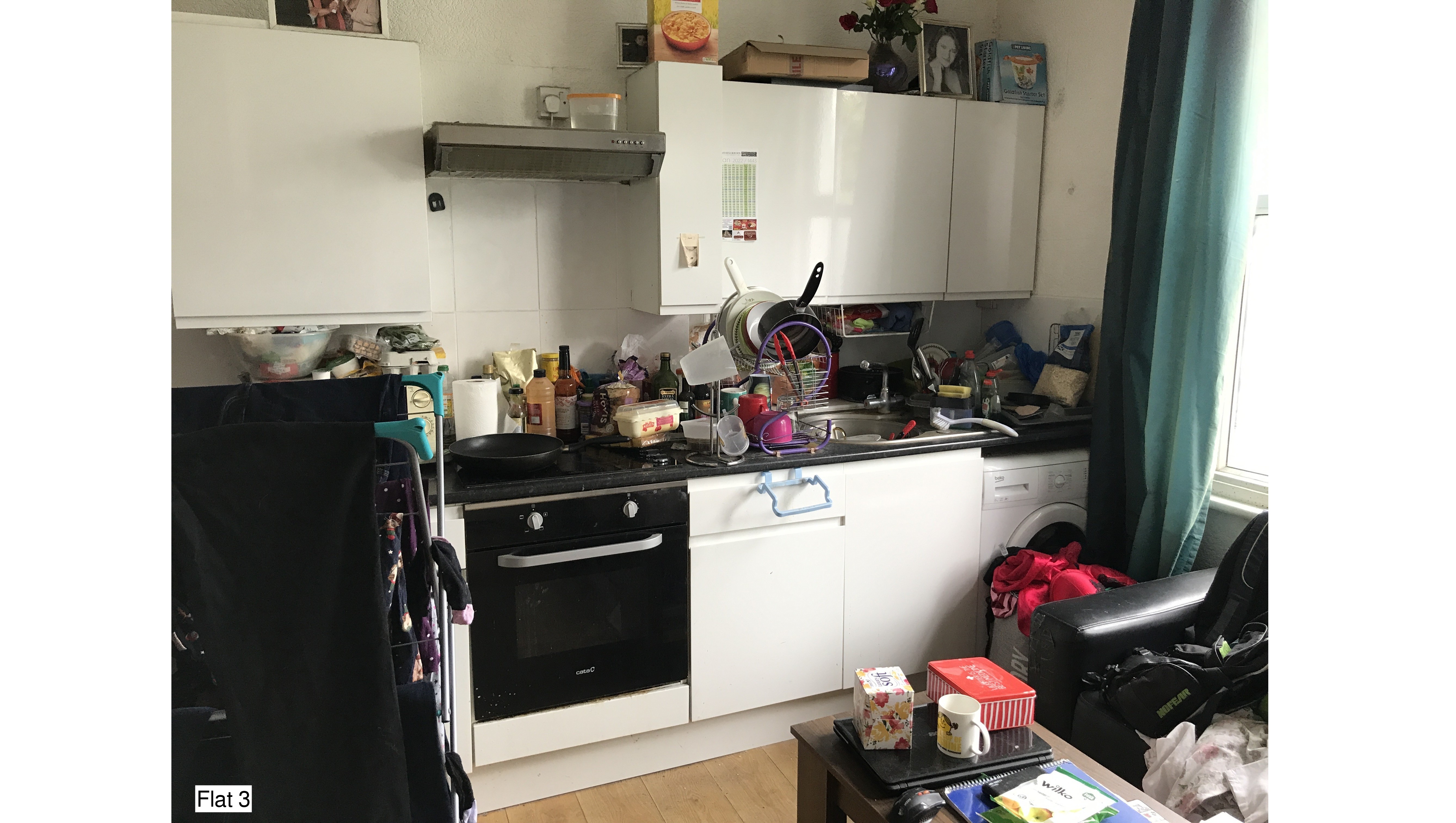 INVESTMENT - Freehold End of Terrace Building