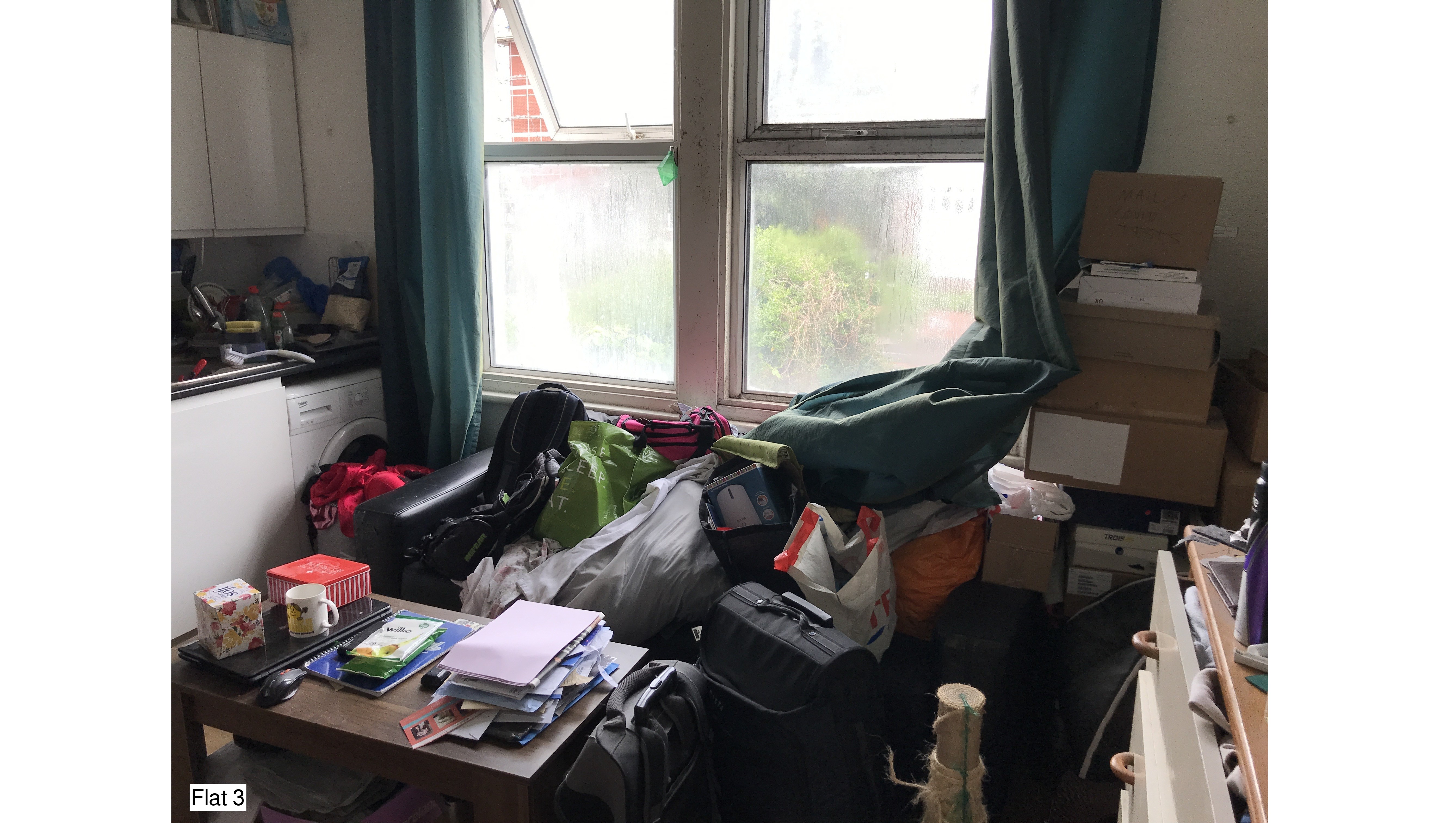 INVESTMENT - Freehold End of Terrace Building