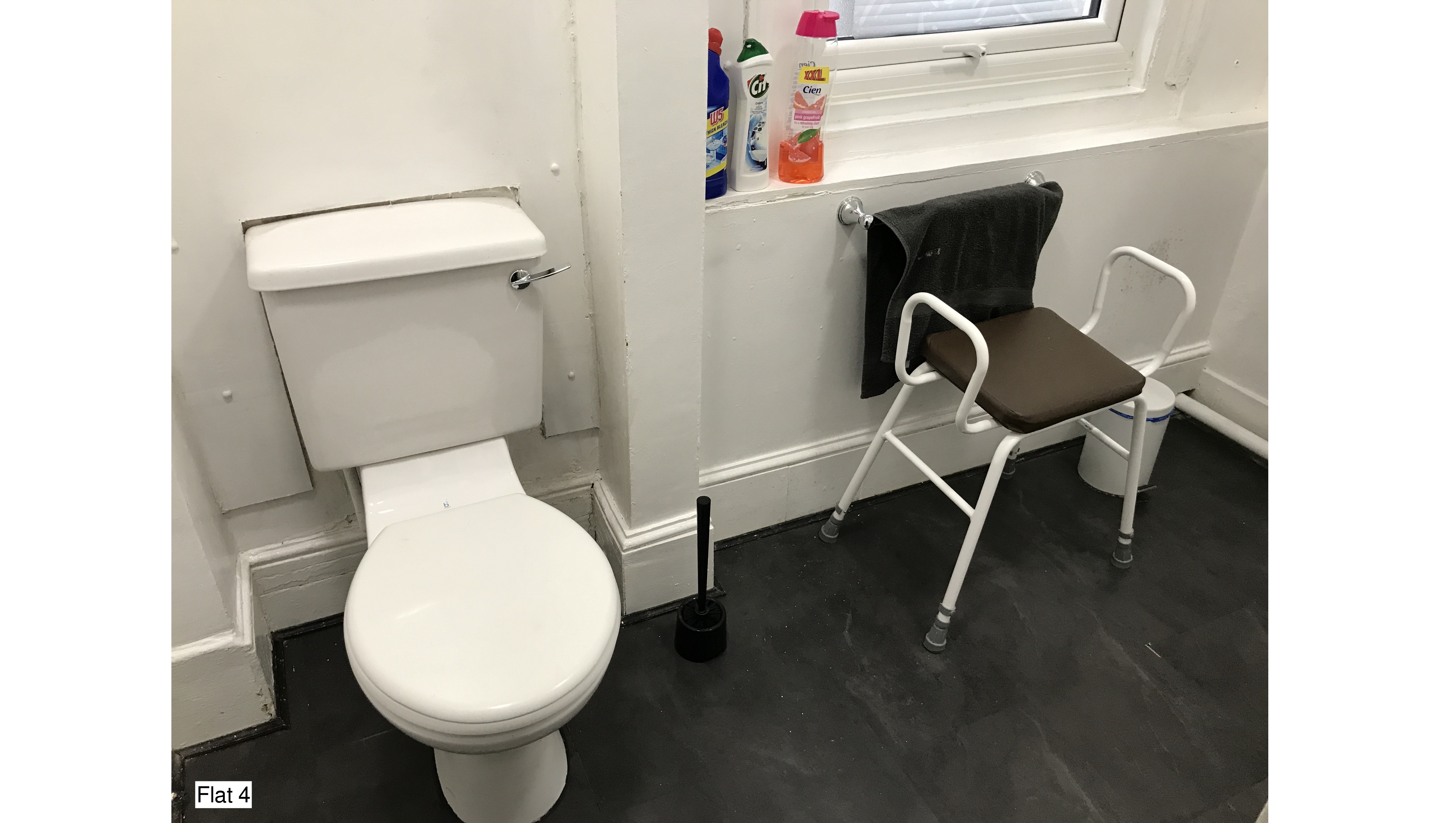 INVESTMENT - Freehold End of Terrace Building