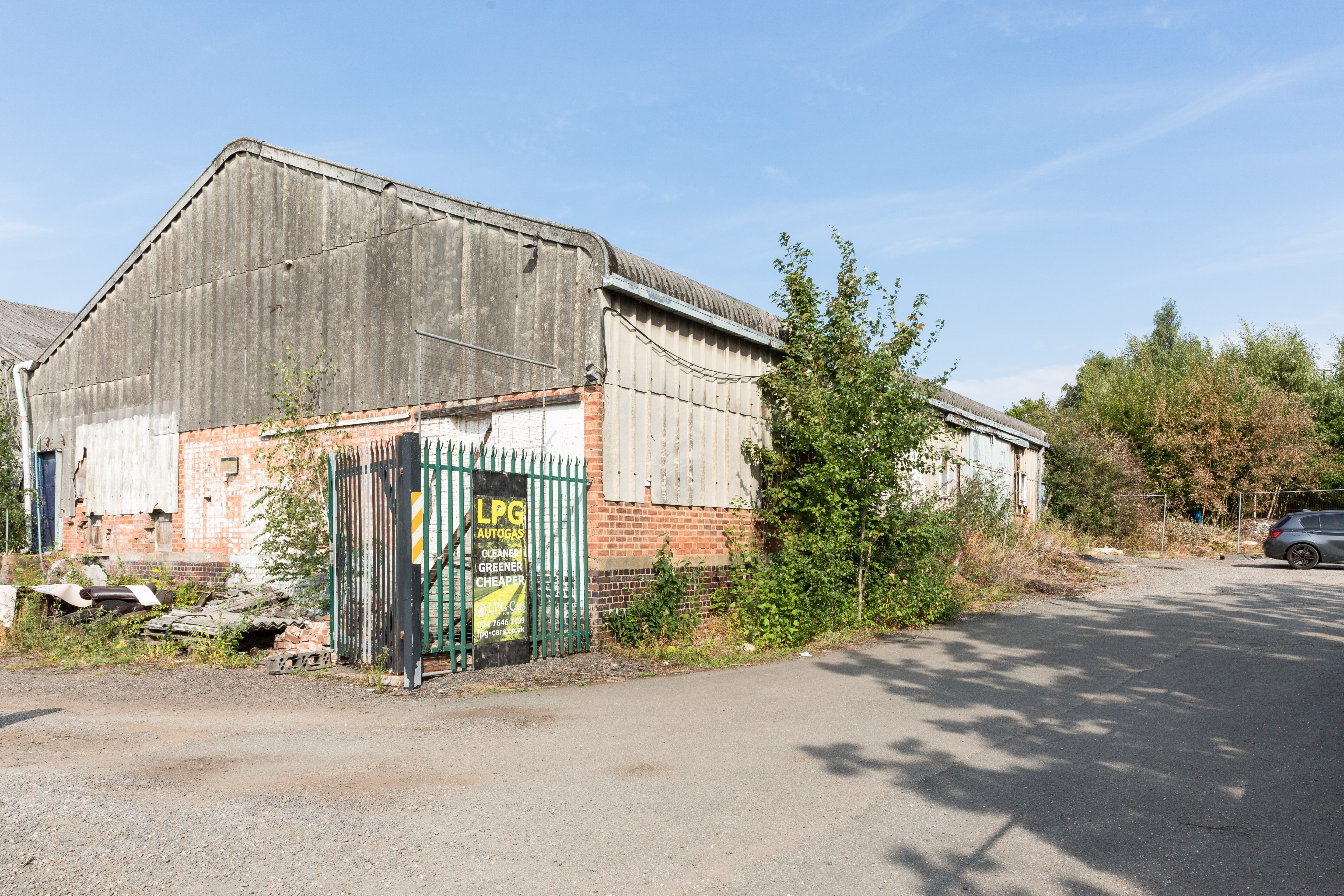 Leasehold Industrial Building and Surrounding Land 