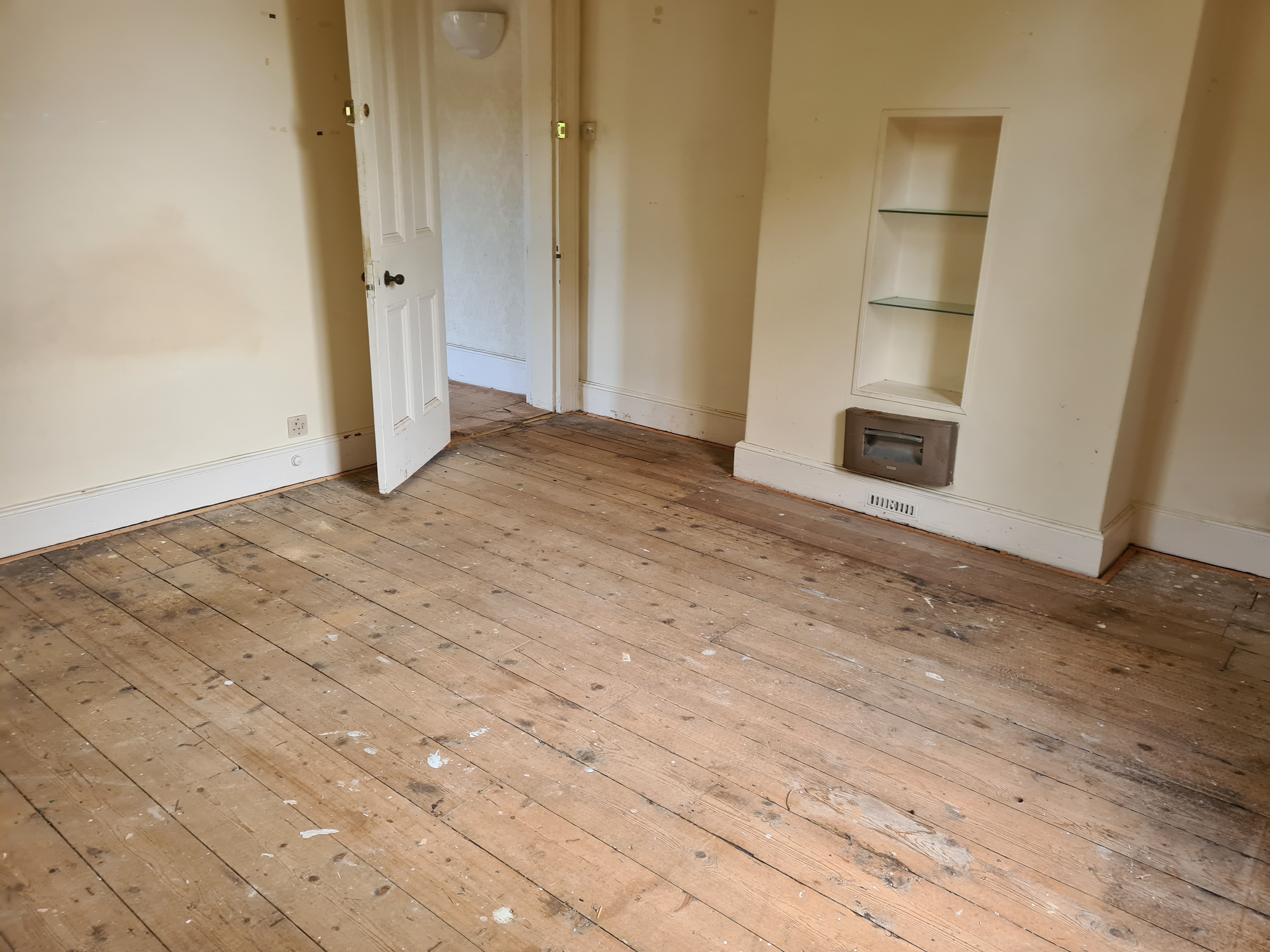 VACANT - Freehold Detached Grade II Listed Building