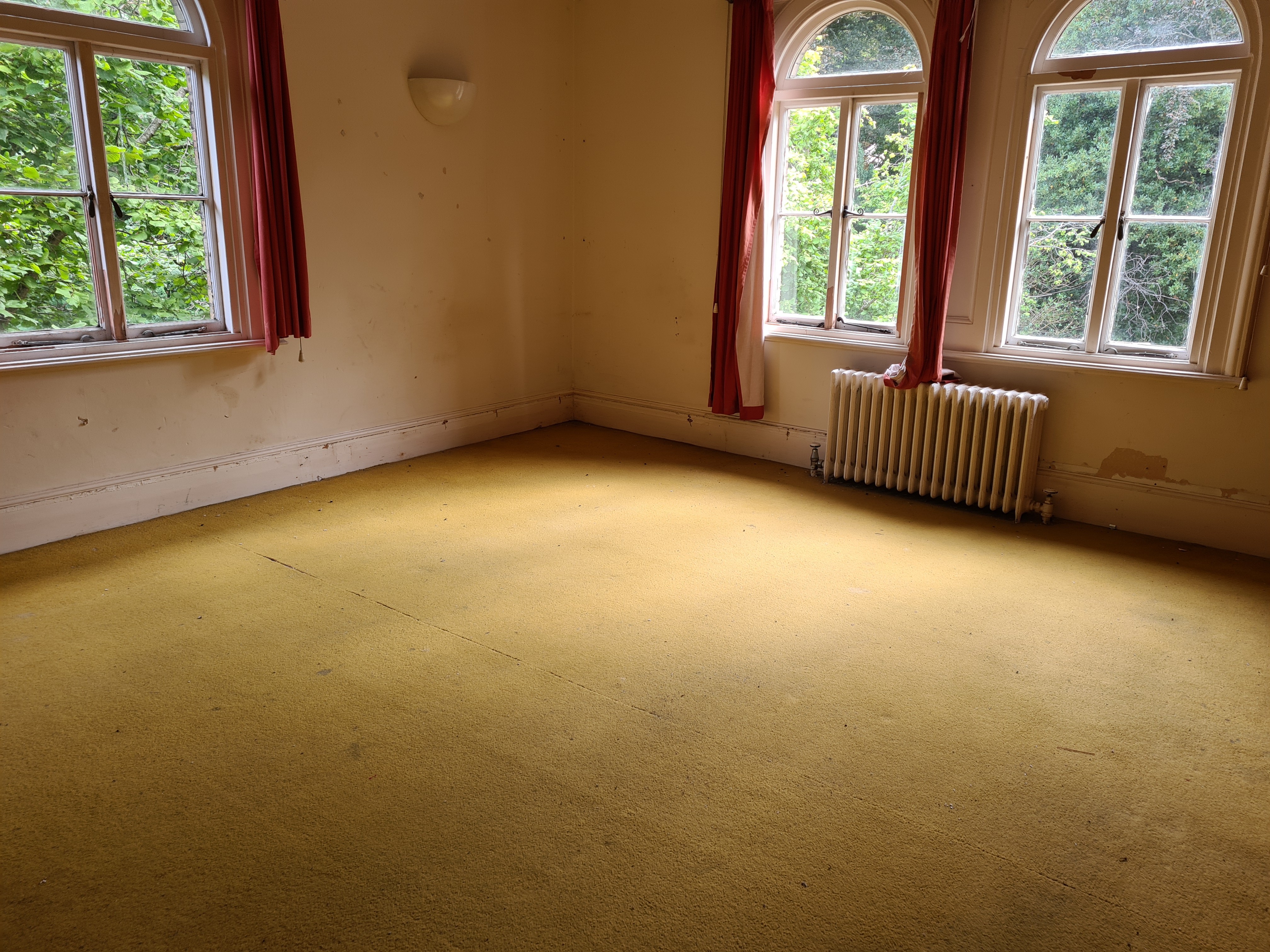 VACANT - Freehold Detached Grade II Listed Building