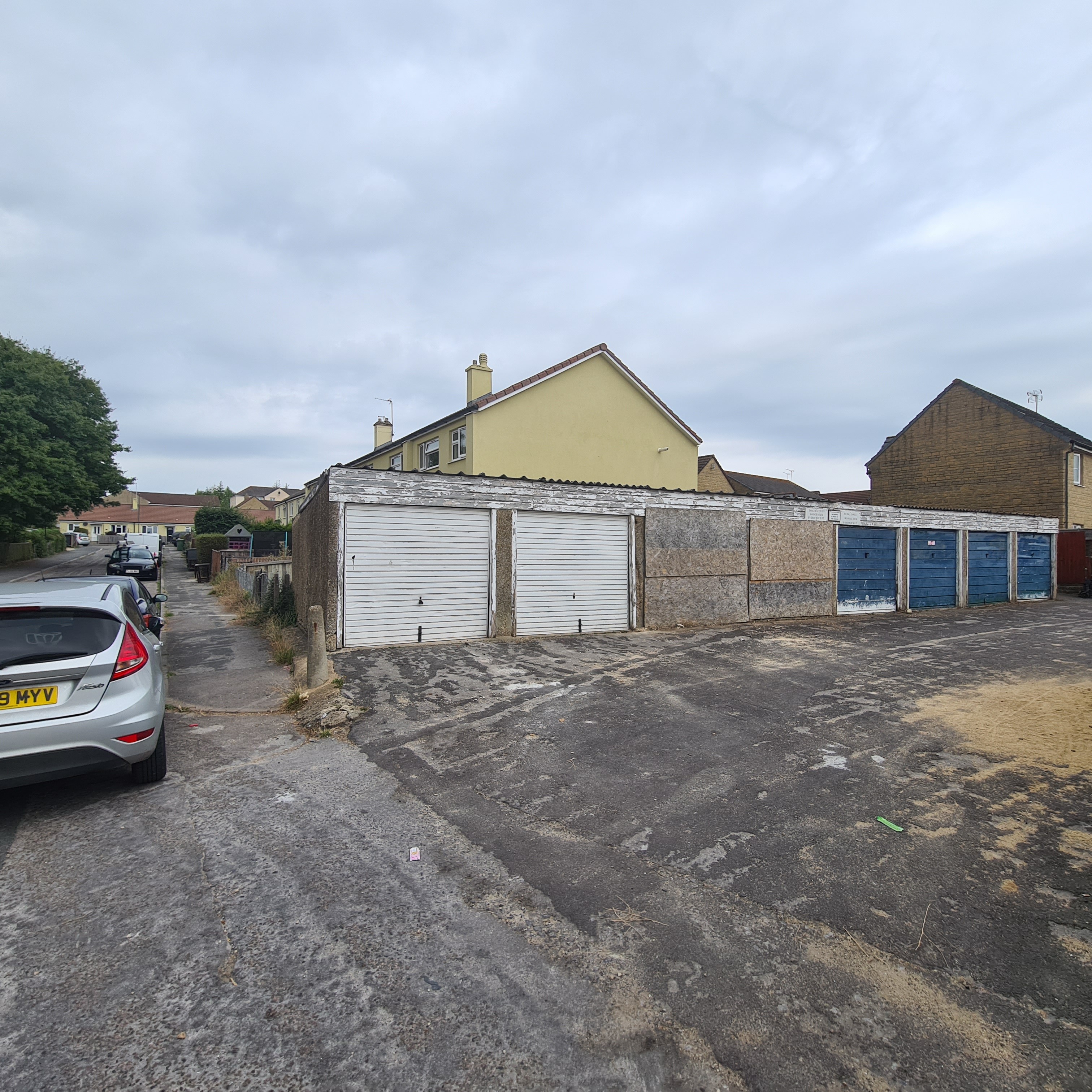 VACANT - Freehold Block of Garages and Forecourt 
