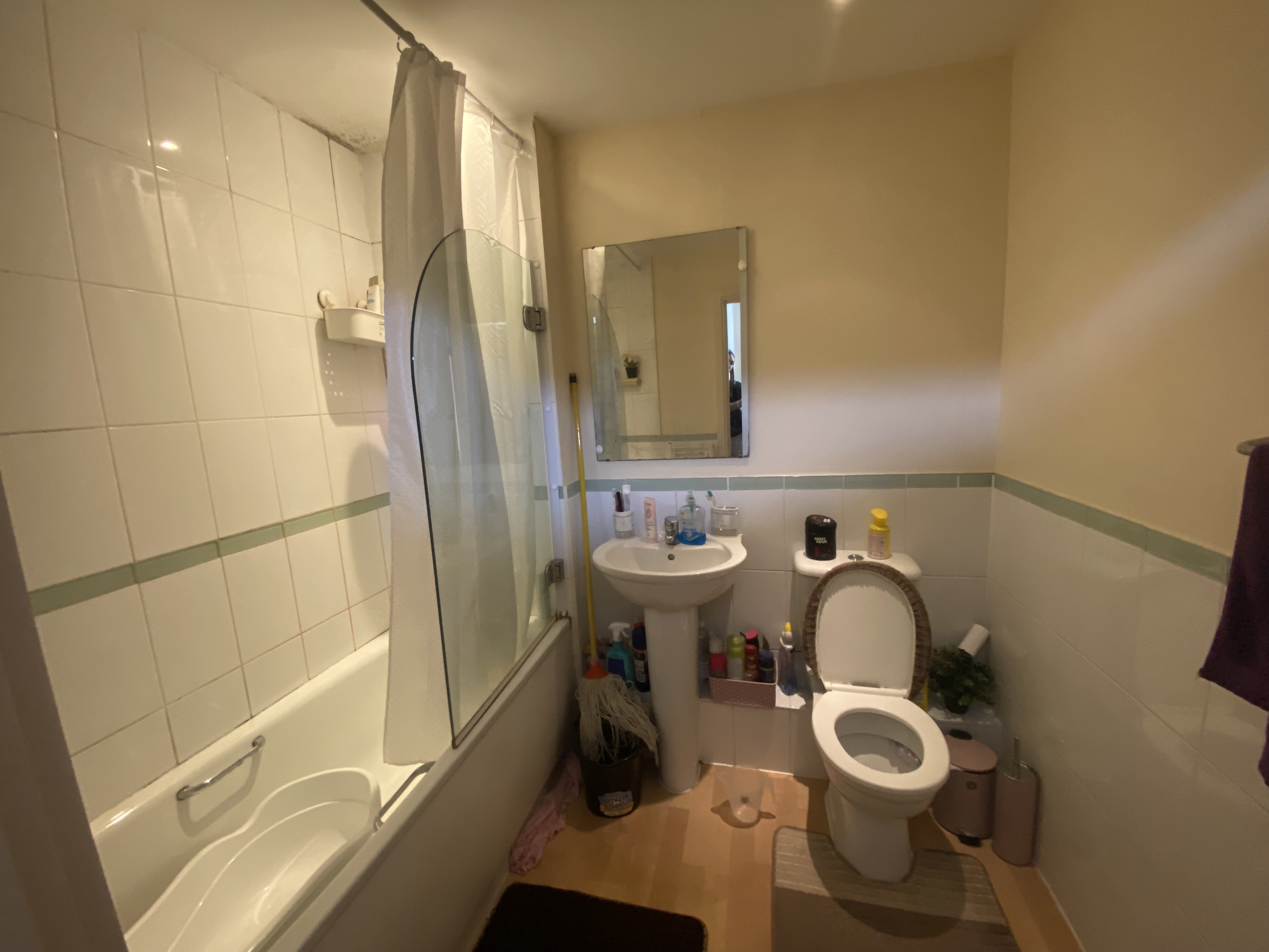 INVESTMENT - Leasehold Self Contained Tenth Floor Flat